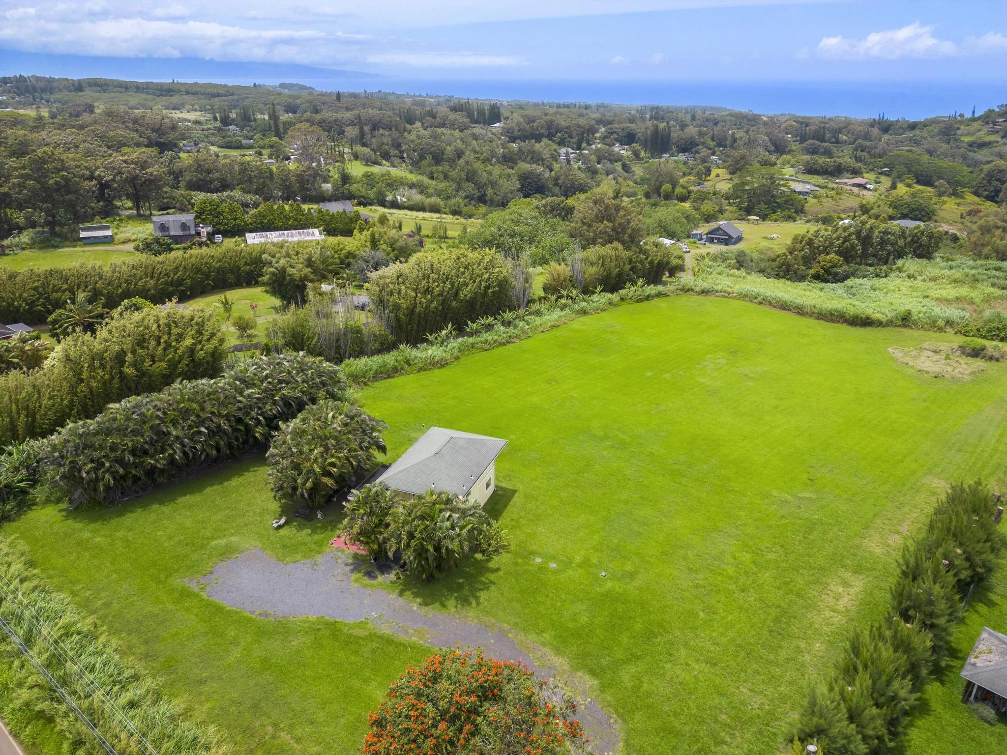 654  Kaupakalua Rd Five Corners, Haiku home - photo 37 of 41