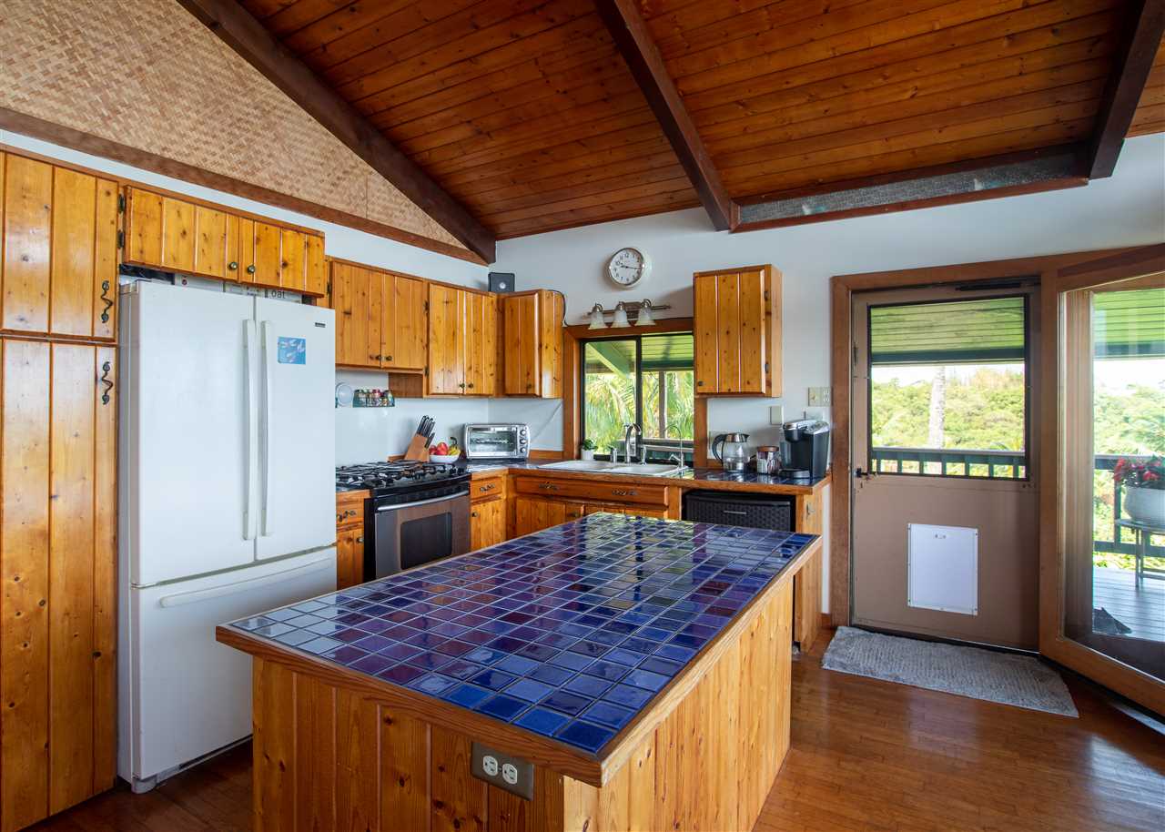 655  Kulike Rd , Haiku home - photo 14 of 30