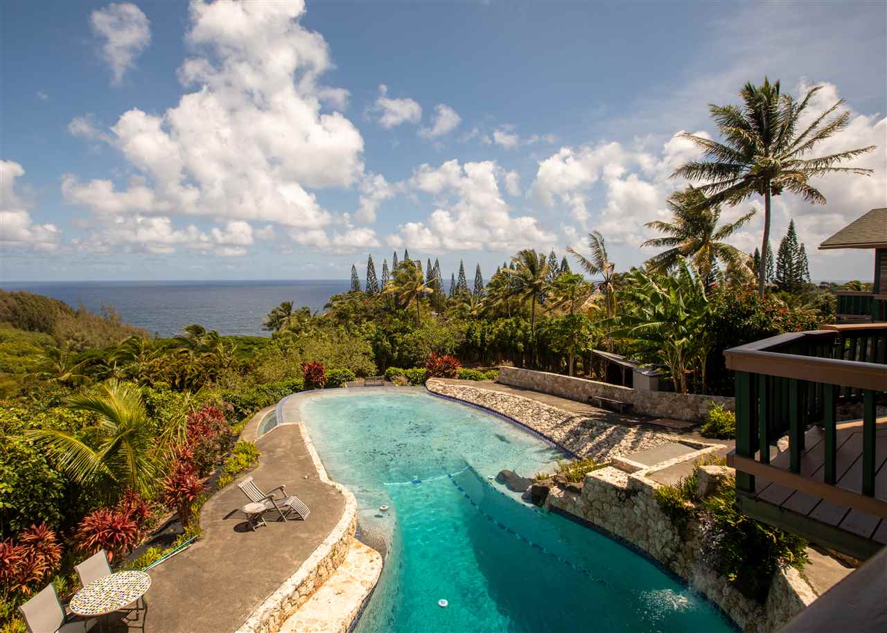 655  Kulike Rd , Haiku home - photo 7 of 30