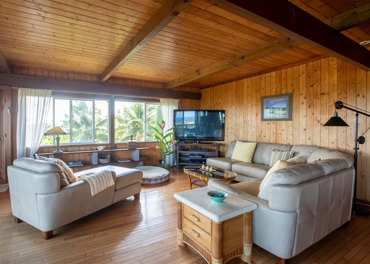 655  Kulike Rd , Haiku home - photo 8 of 30