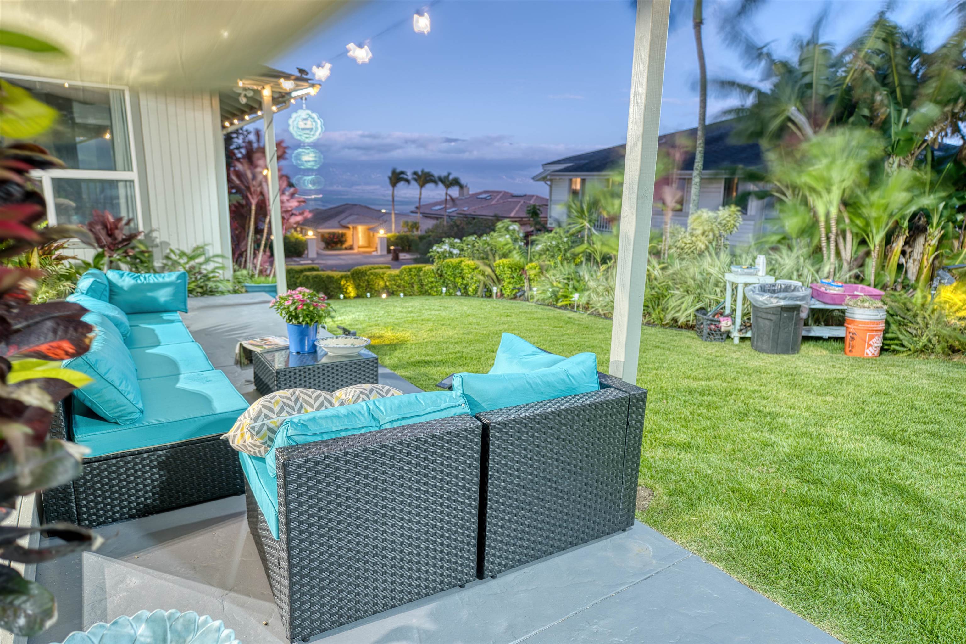 656  Alu Rd Wailuku Heights, Wailuku home - photo 4 of 49