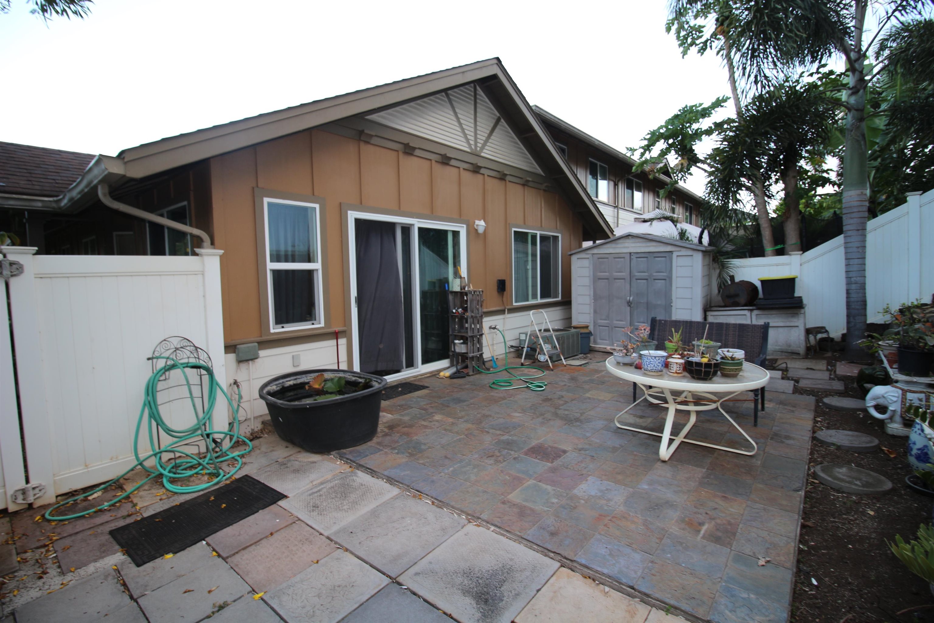 Kehalani Gardens condo # 1606, Wailuku, Hawaii - photo 4 of 12