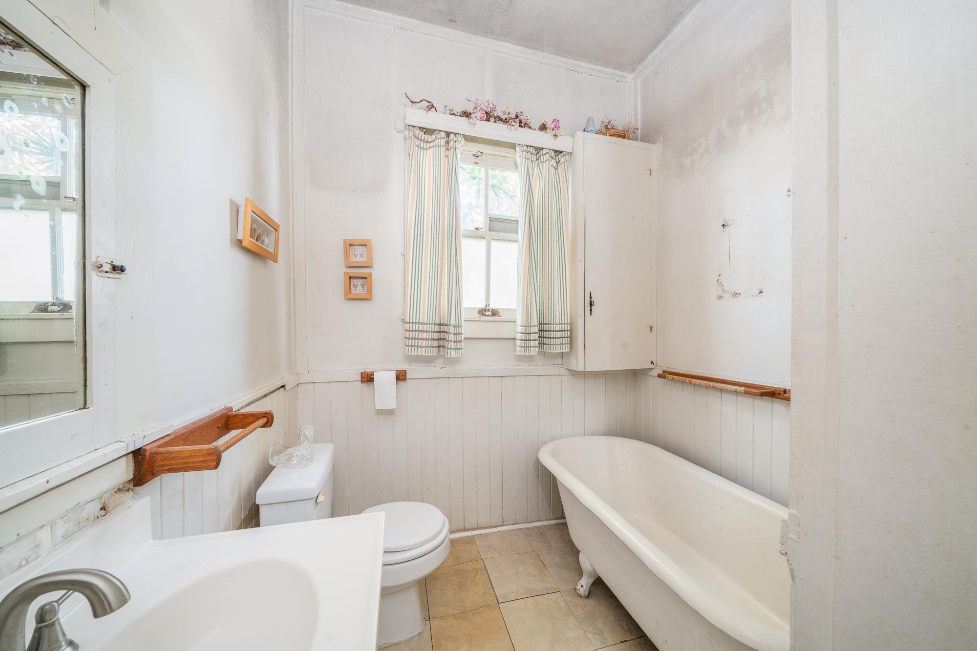 658  Waiehu Beach Rd Paukukalo  Waiehu, Wailuku home - photo 13 of 37