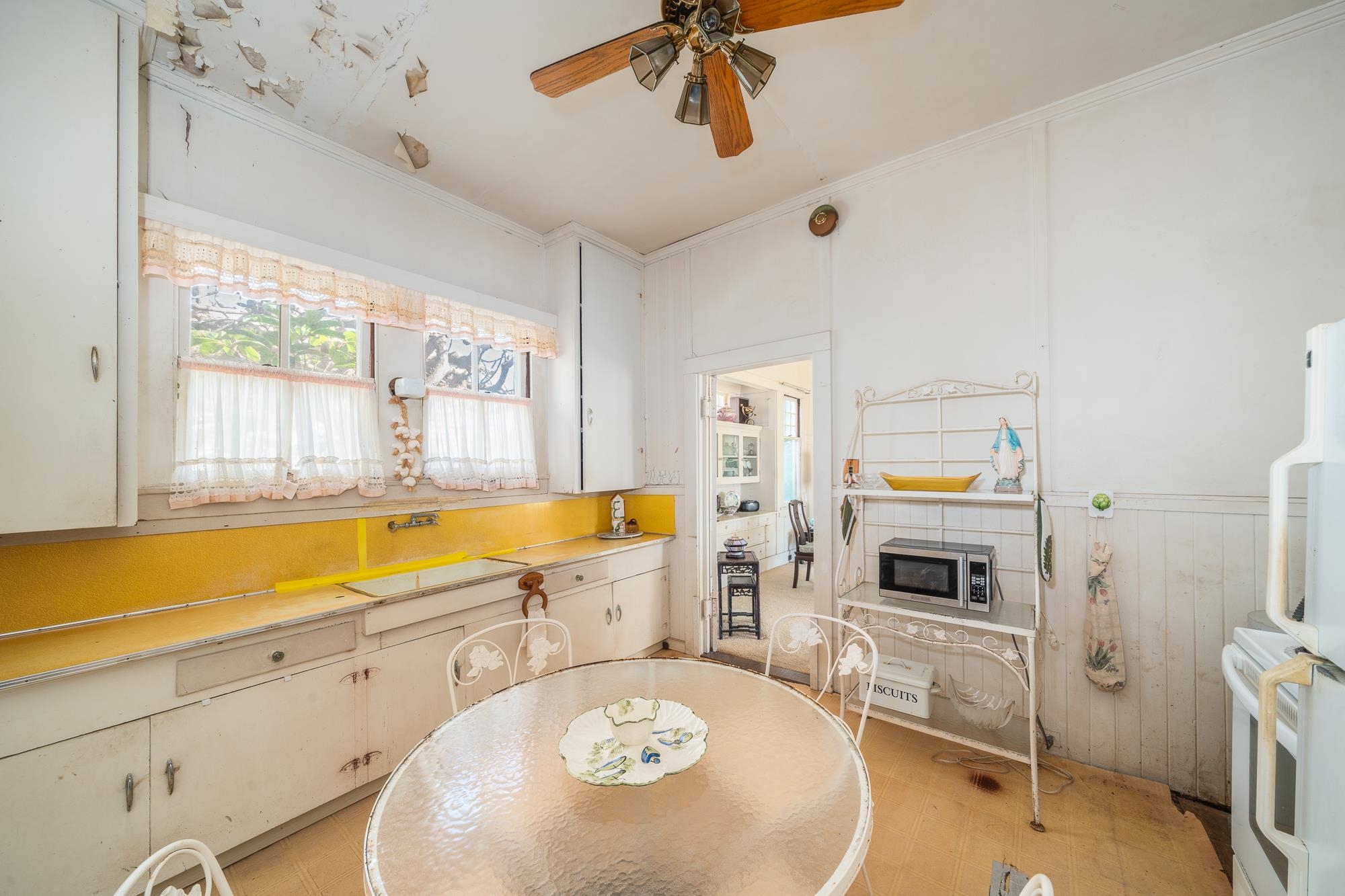 658  Waiehu Beach Rd Paukukalo  Waiehu, Wailuku home - photo 29 of 37