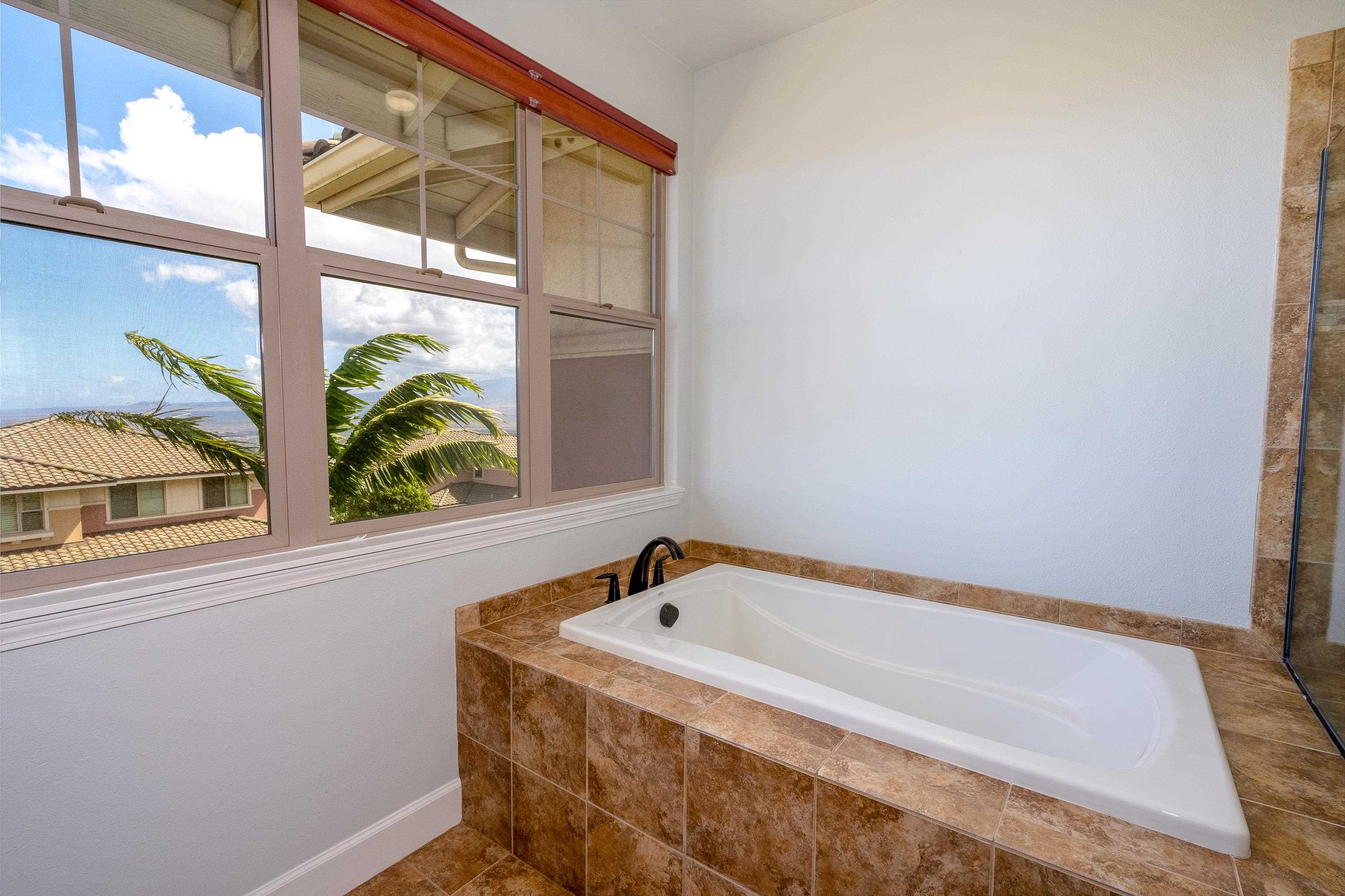 Villas at Kehalani condo # 2803, Wailuku, Hawaii - photo 28 of 39