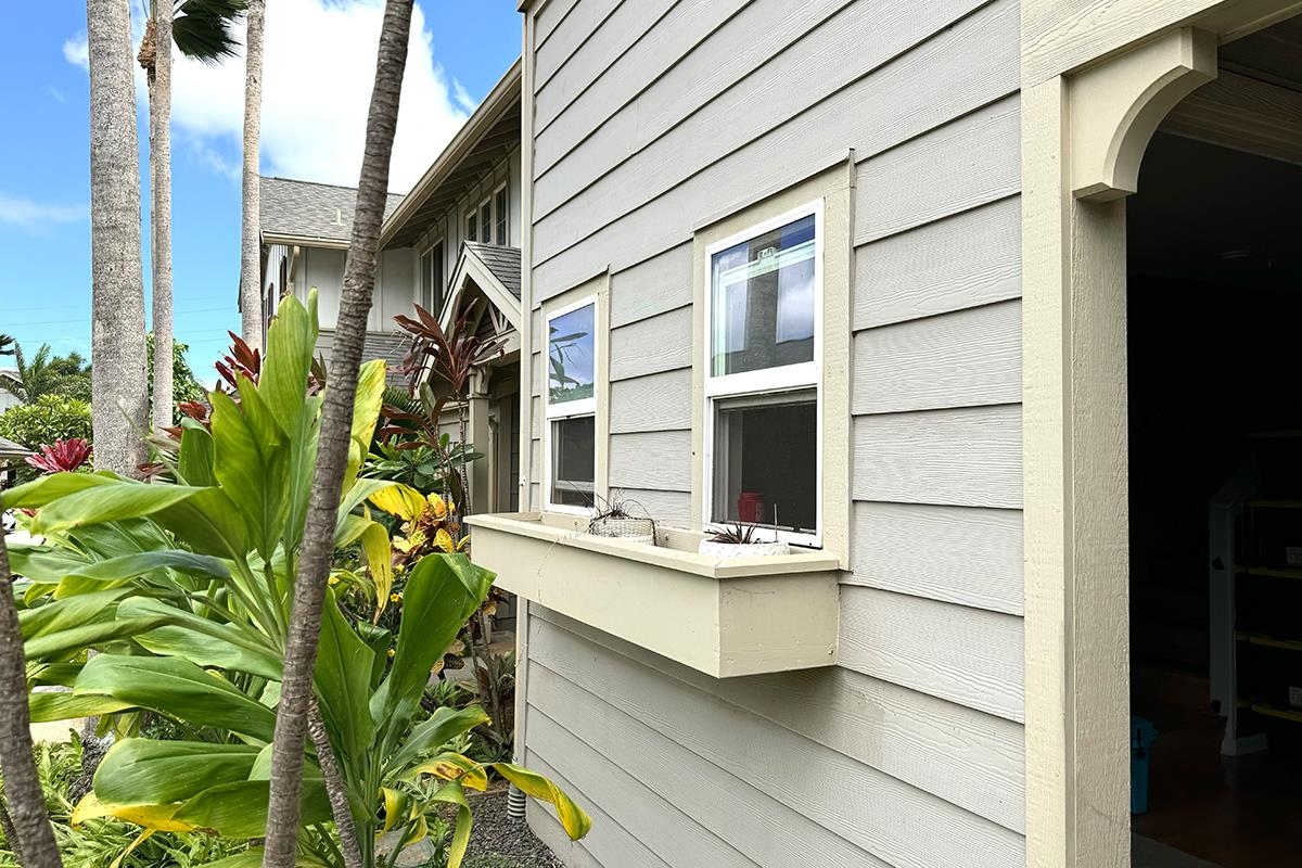 Kehalani Gardens condo # 1505, Wailuku, Hawaii - photo 3 of 27