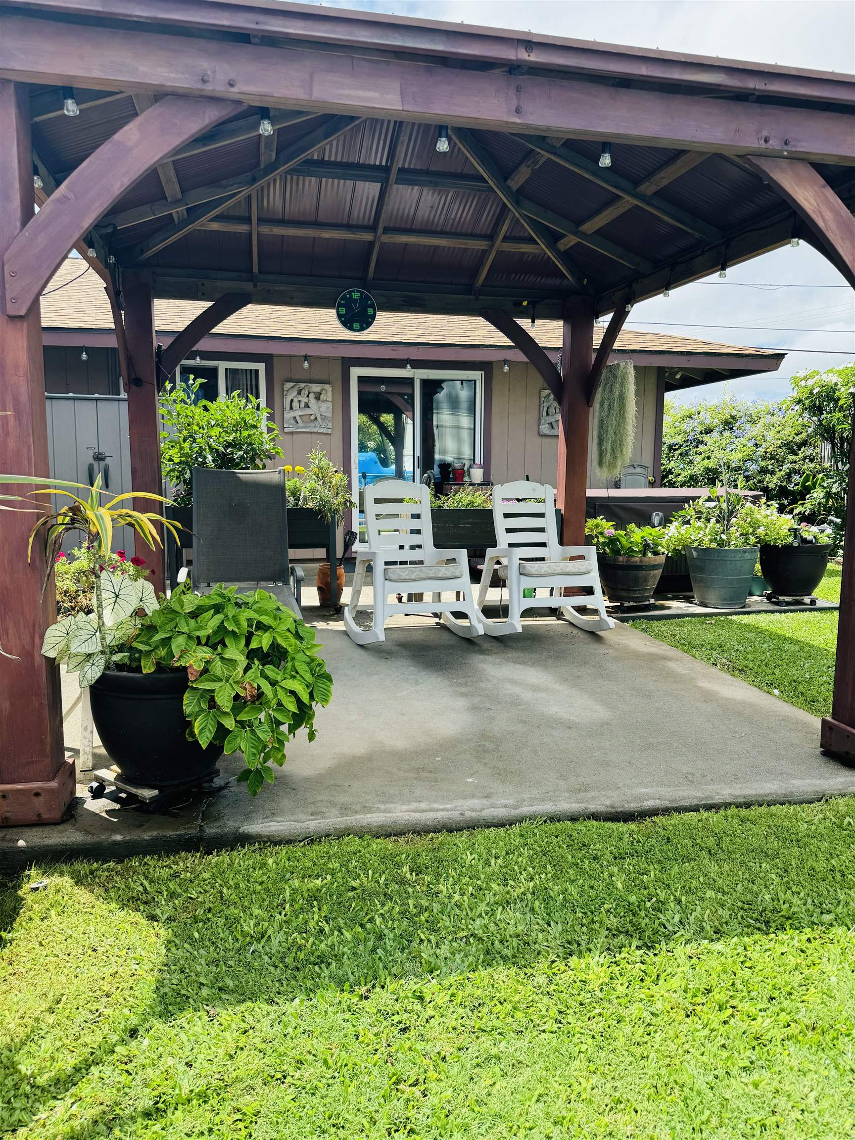 662  Kailana St Pakukalo, Wailuku home - photo 37 of 50