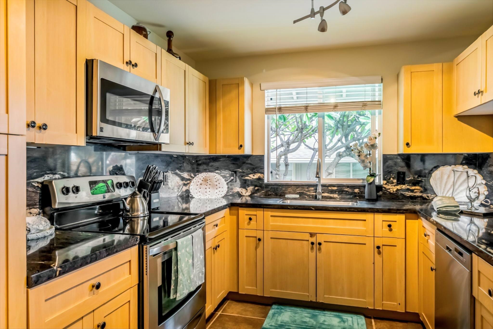 Kehalani Gardens condo # 701, Wailuku, Hawaii - photo 23 of 49