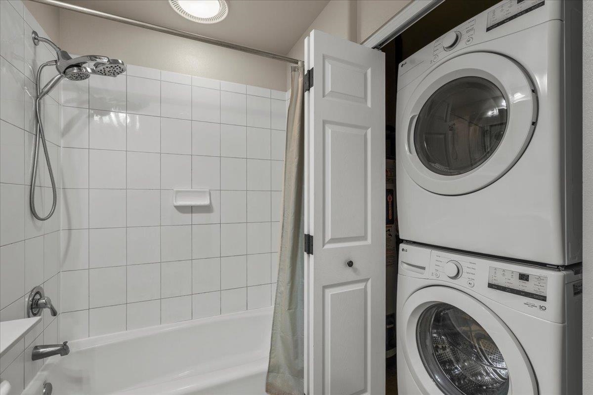 Kehalani Gardens condo # 1401, Wailuku, Hawaii - photo 35 of 40