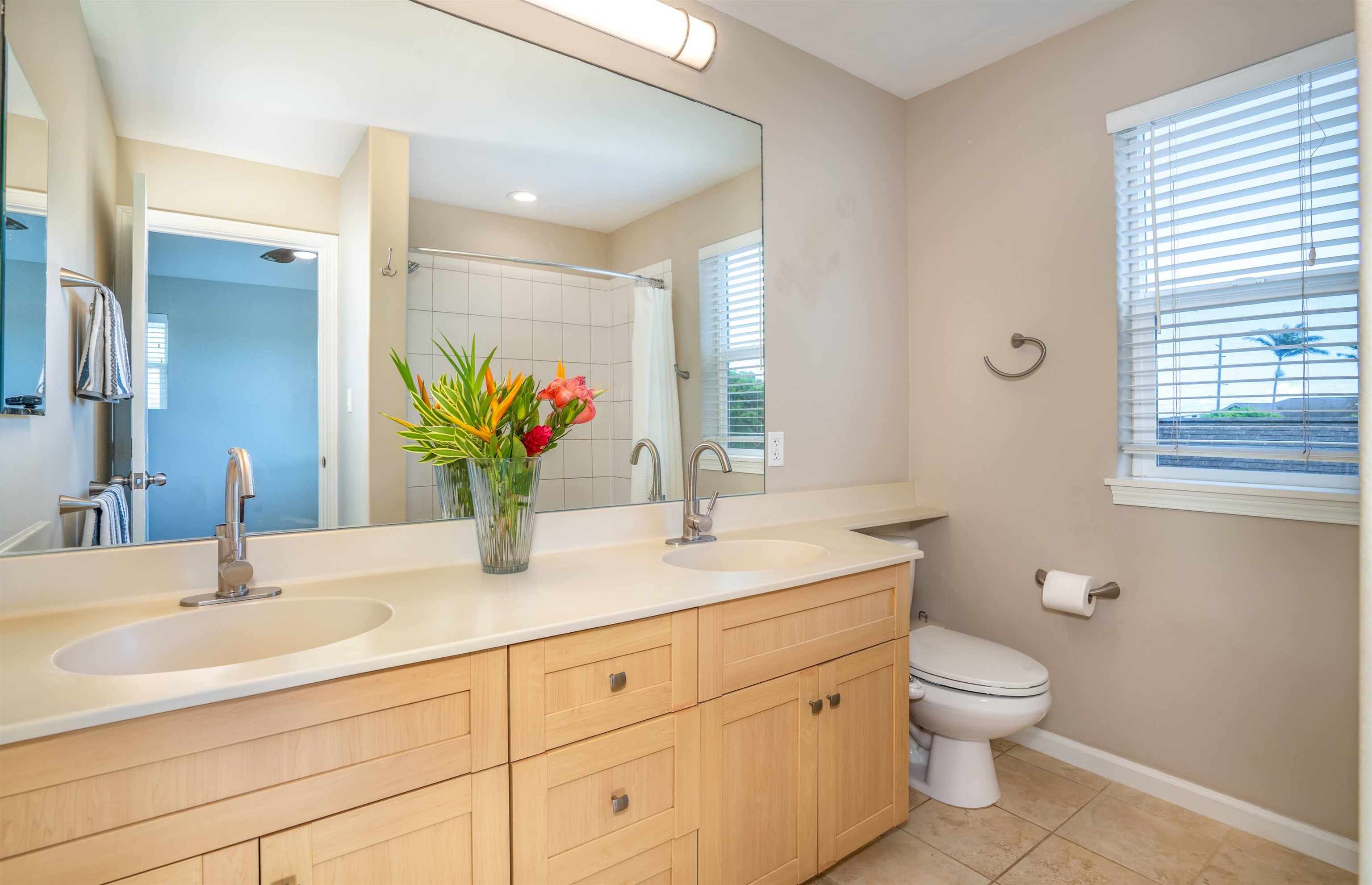 Kehalani Gardens condo # 1402, Wailuku, Hawaii - photo 23 of 43