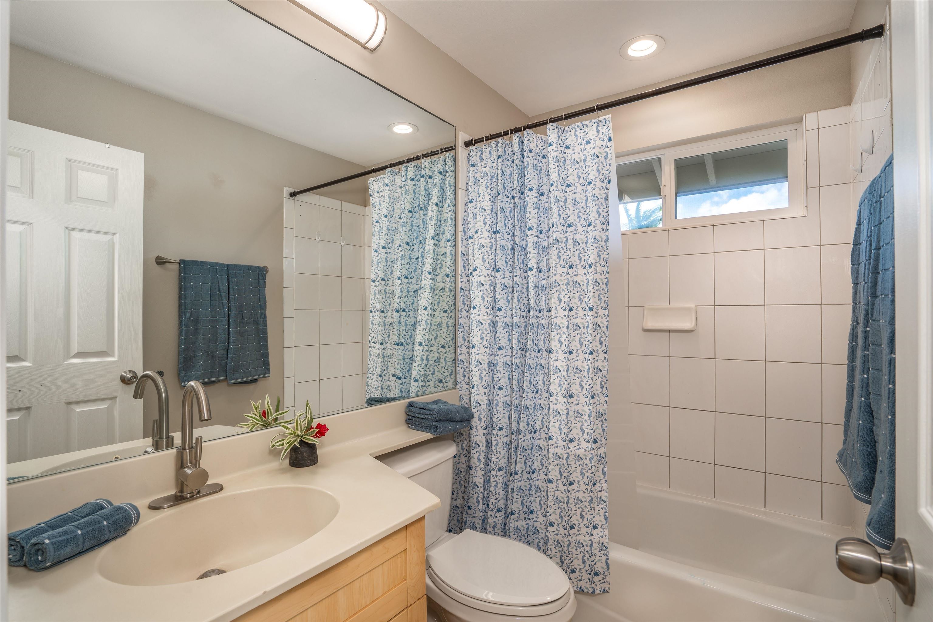 Kehalani Gardens condo # 1402, Wailuku, Hawaii - photo 30 of 43