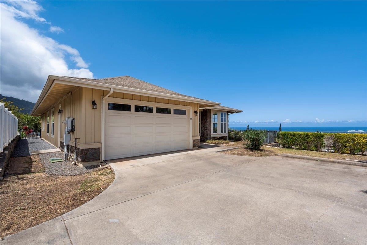 67  Kinohi Loa Loop Wailuku, Wailuku home - photo 2 of 46