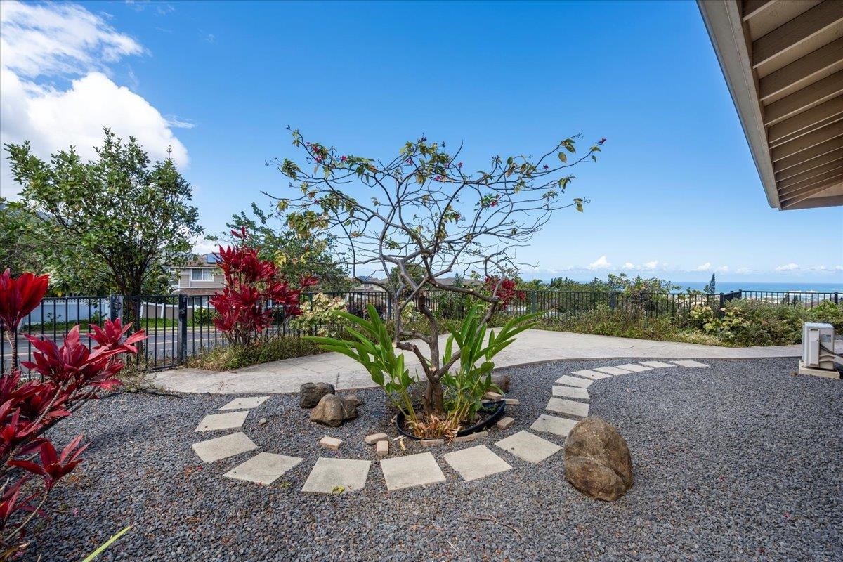 67  Kinohi Loa Loop Wailuku, Wailuku home - photo 37 of 46