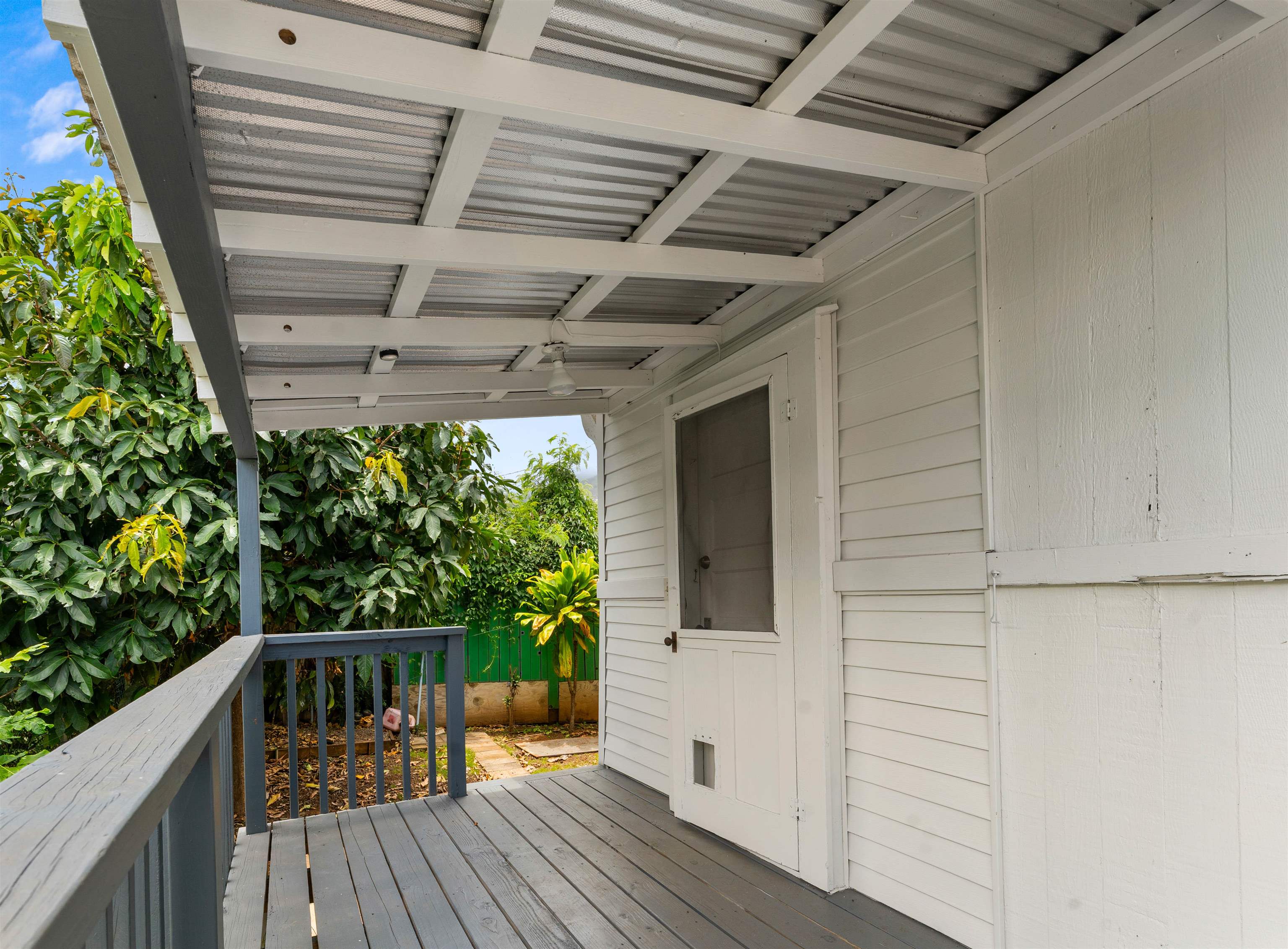 67  Moani Pl , Wailuku home - photo 25 of 31