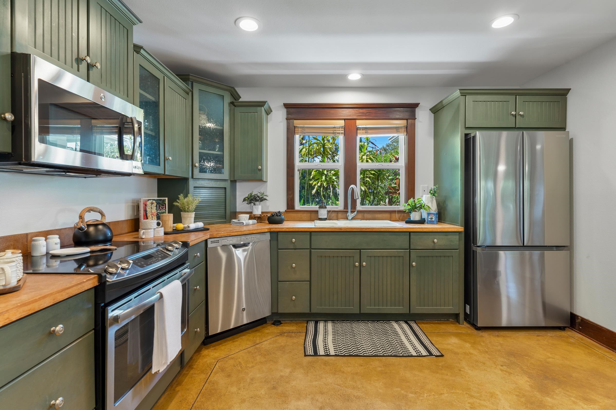 67  Puu Koa Pl , Haiku home - photo 18 of 45