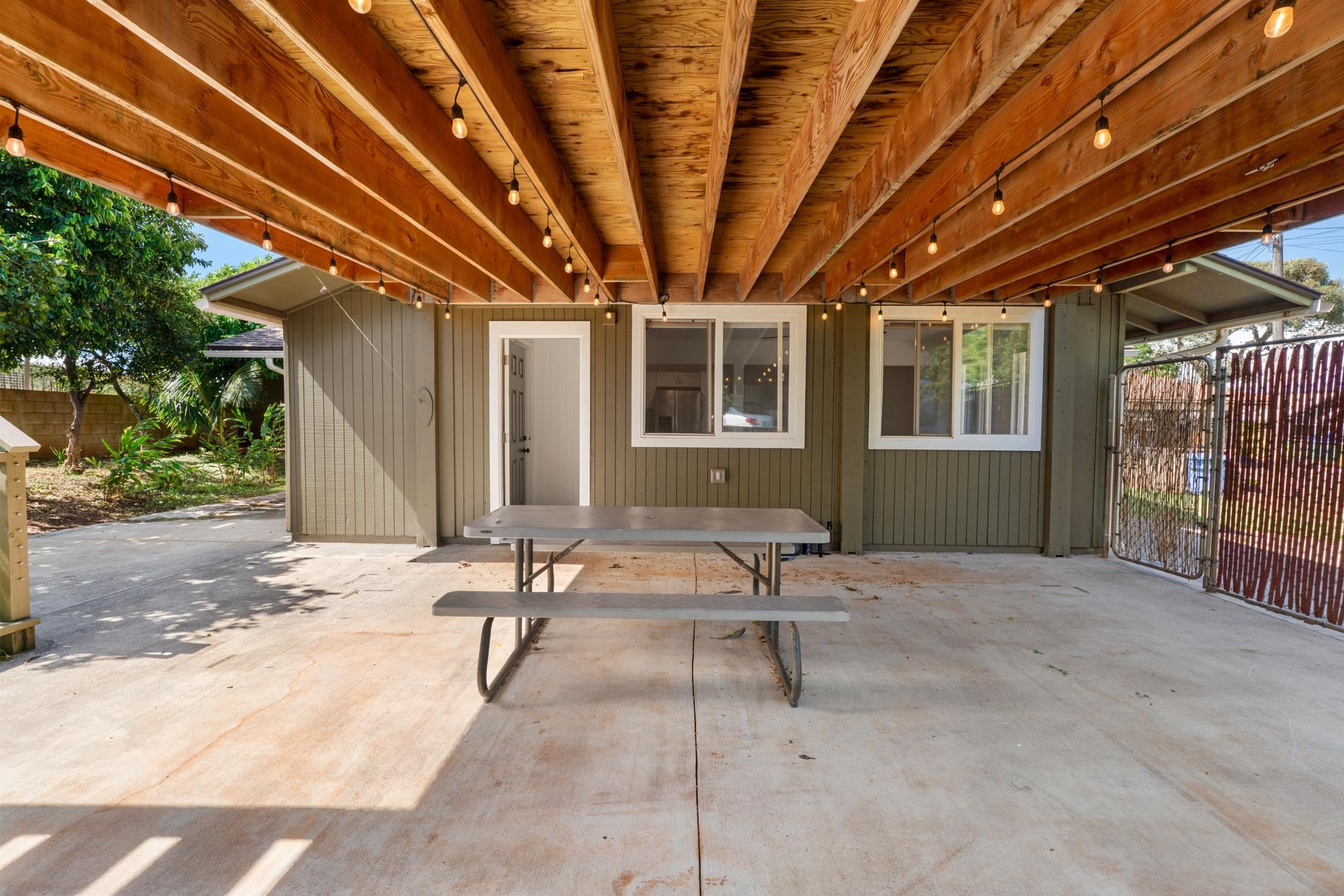 674  Loina Pl Skill Village, Spreckelsville/Paia/Kuau home - photo 28 of 42