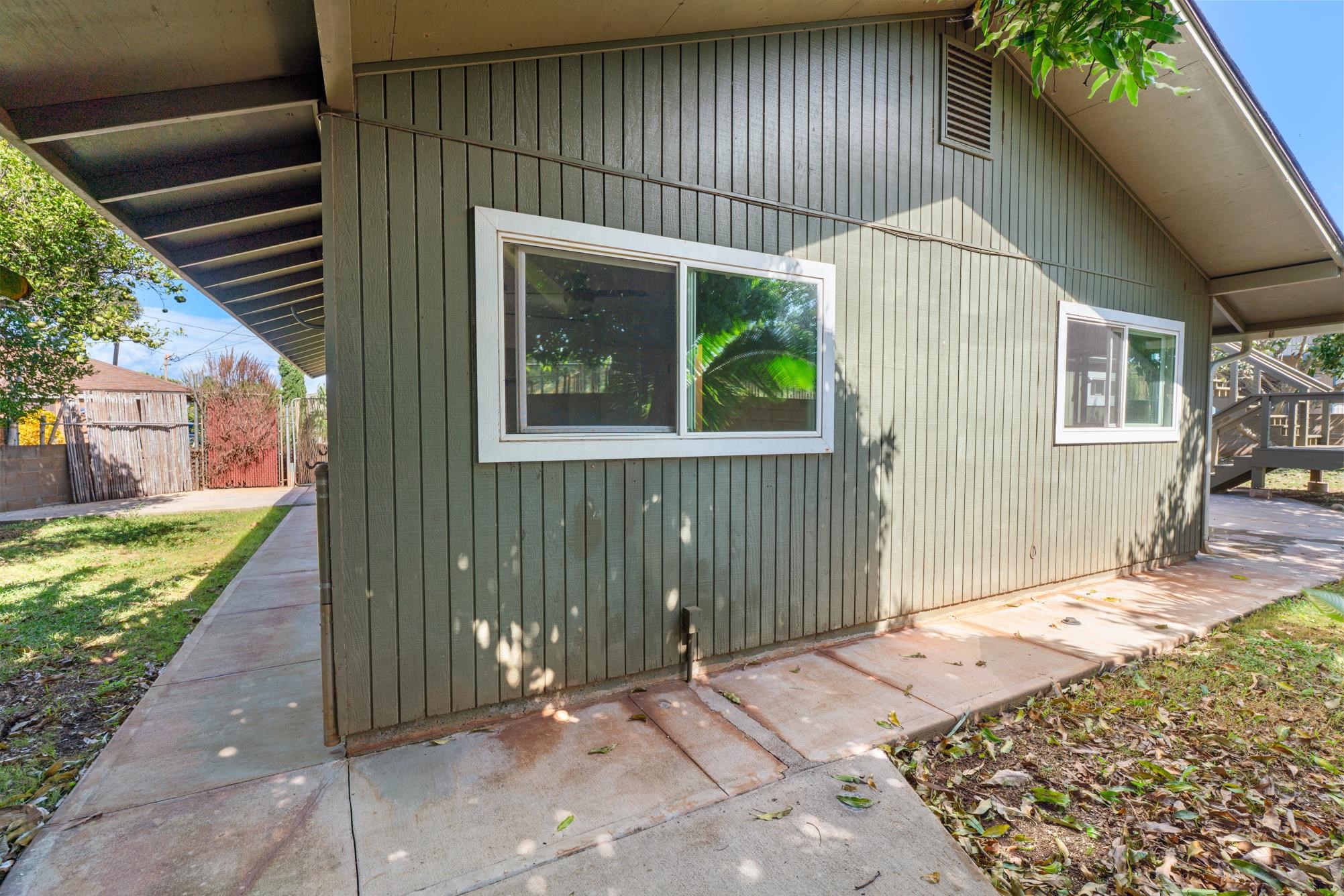674  Loina Pl Skill Village, Spreckelsville/Paia/Kuau home - photo 37 of 42
