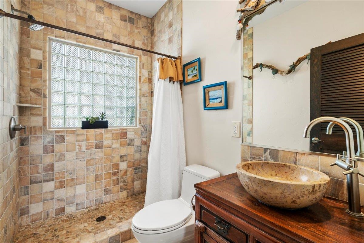 676  Kai Hele Ku St Launiupoko, Lahaina home - photo 34 of 45