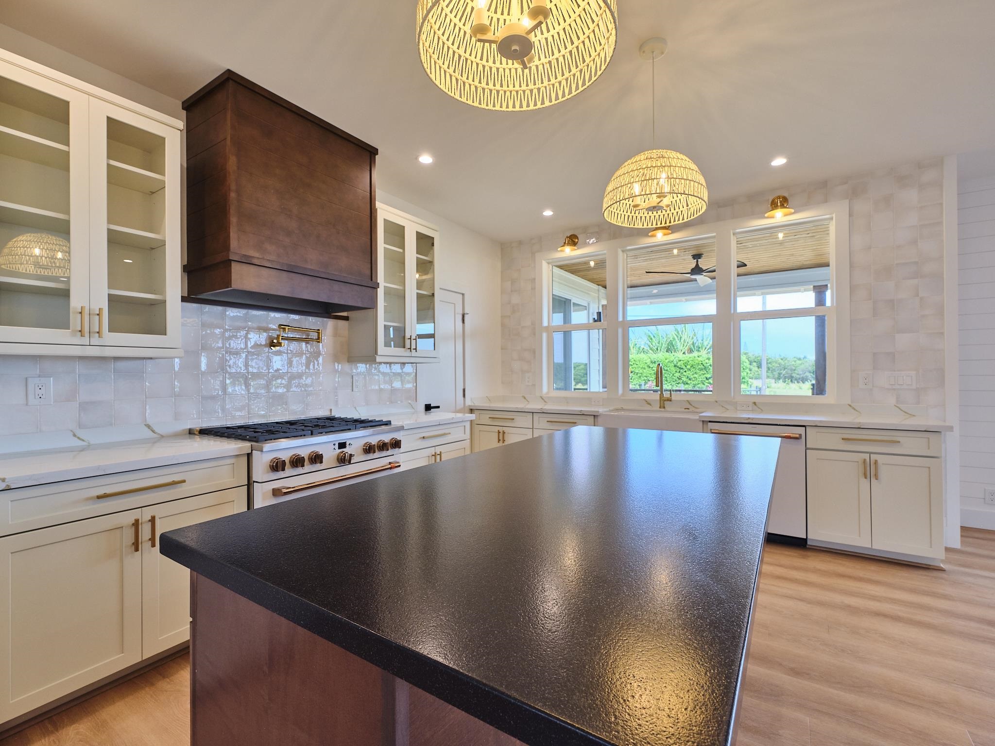 676  Kauaheahe Pl , Haiku home - photo 19 of 50