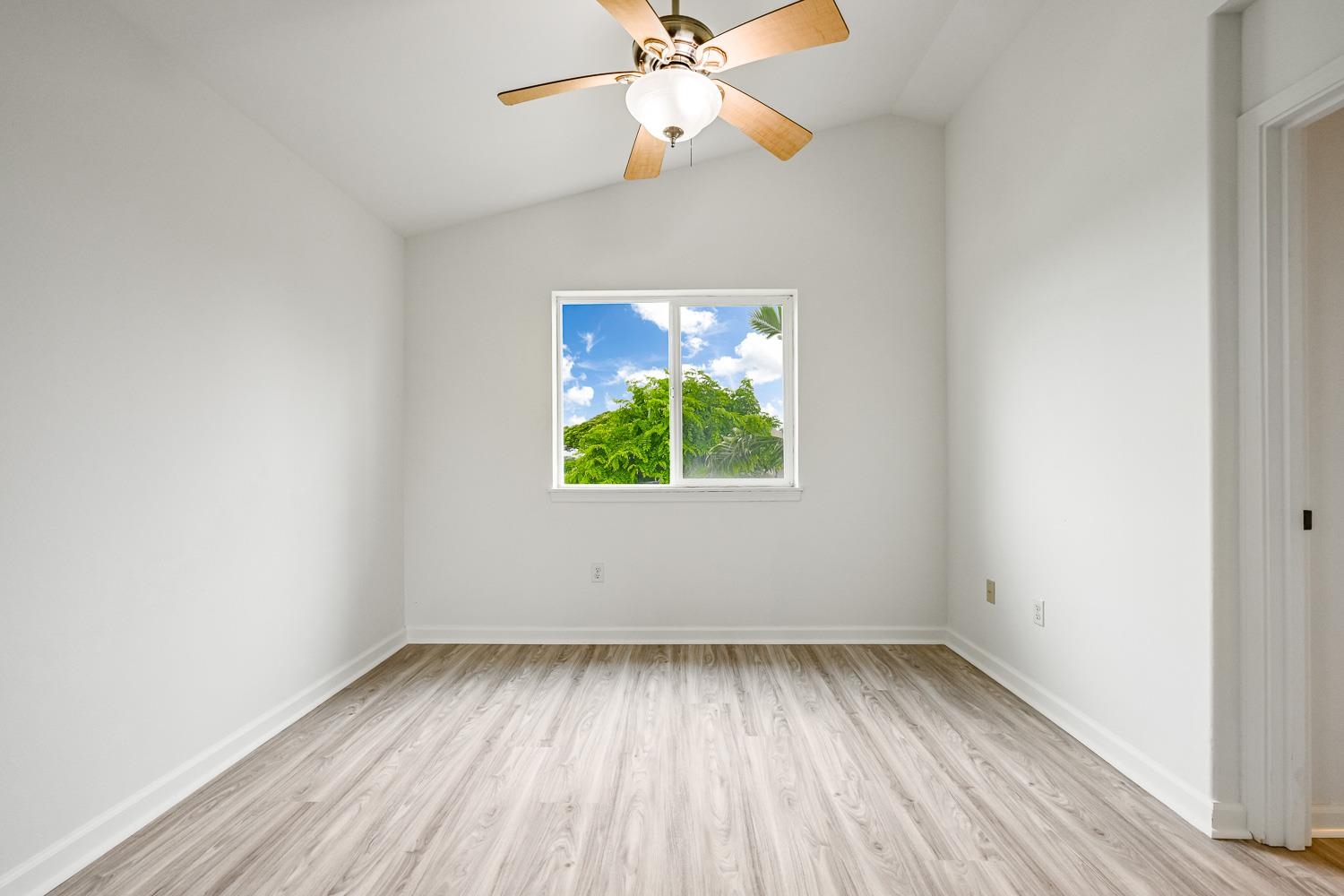 Kehalani Gardens condo # 1305, Wailuku, Hawaii - photo 31 of 50