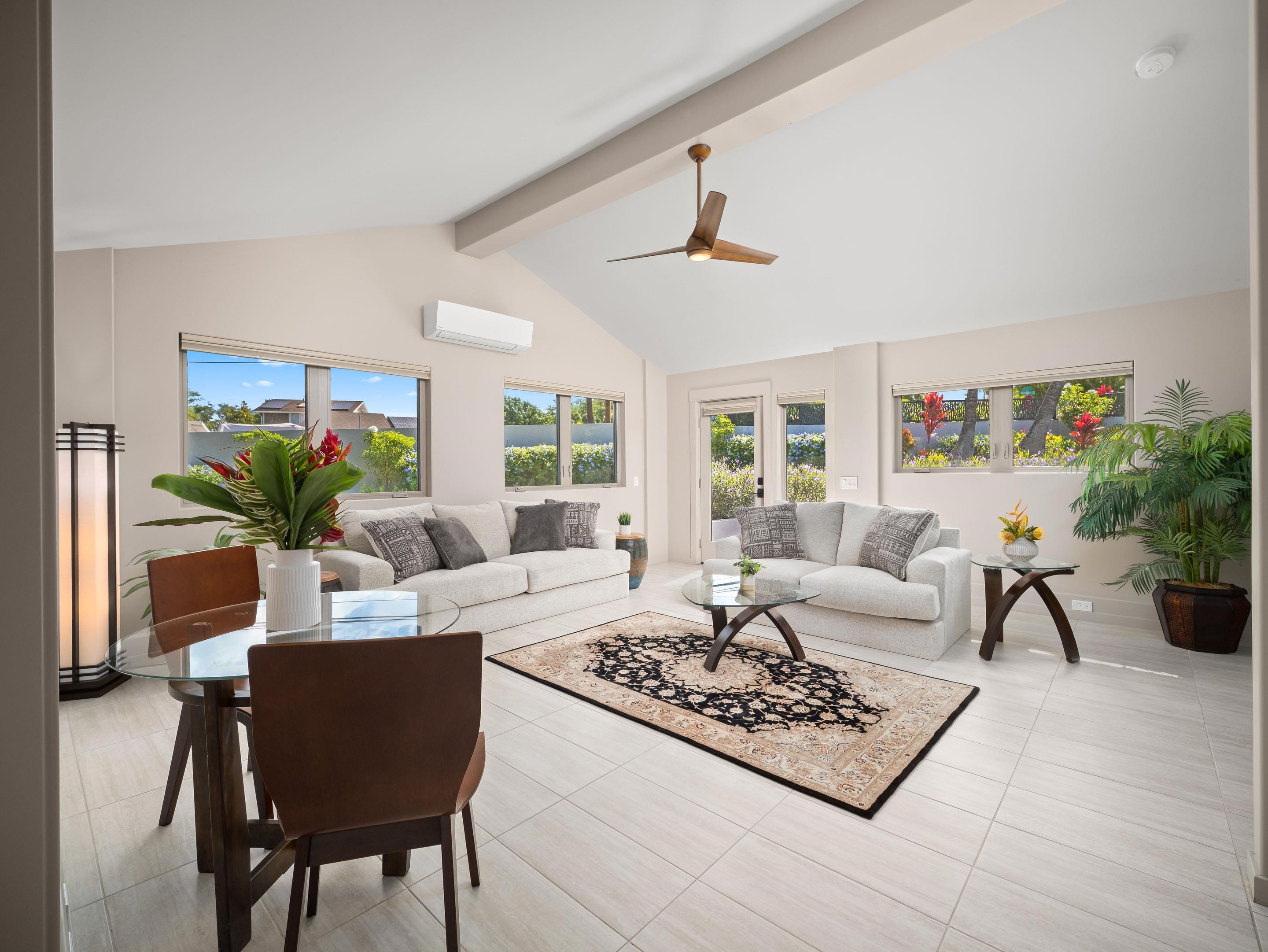 676  Mililani Pl Maui Meadows, Maui Meadows home - photo 4 of 34