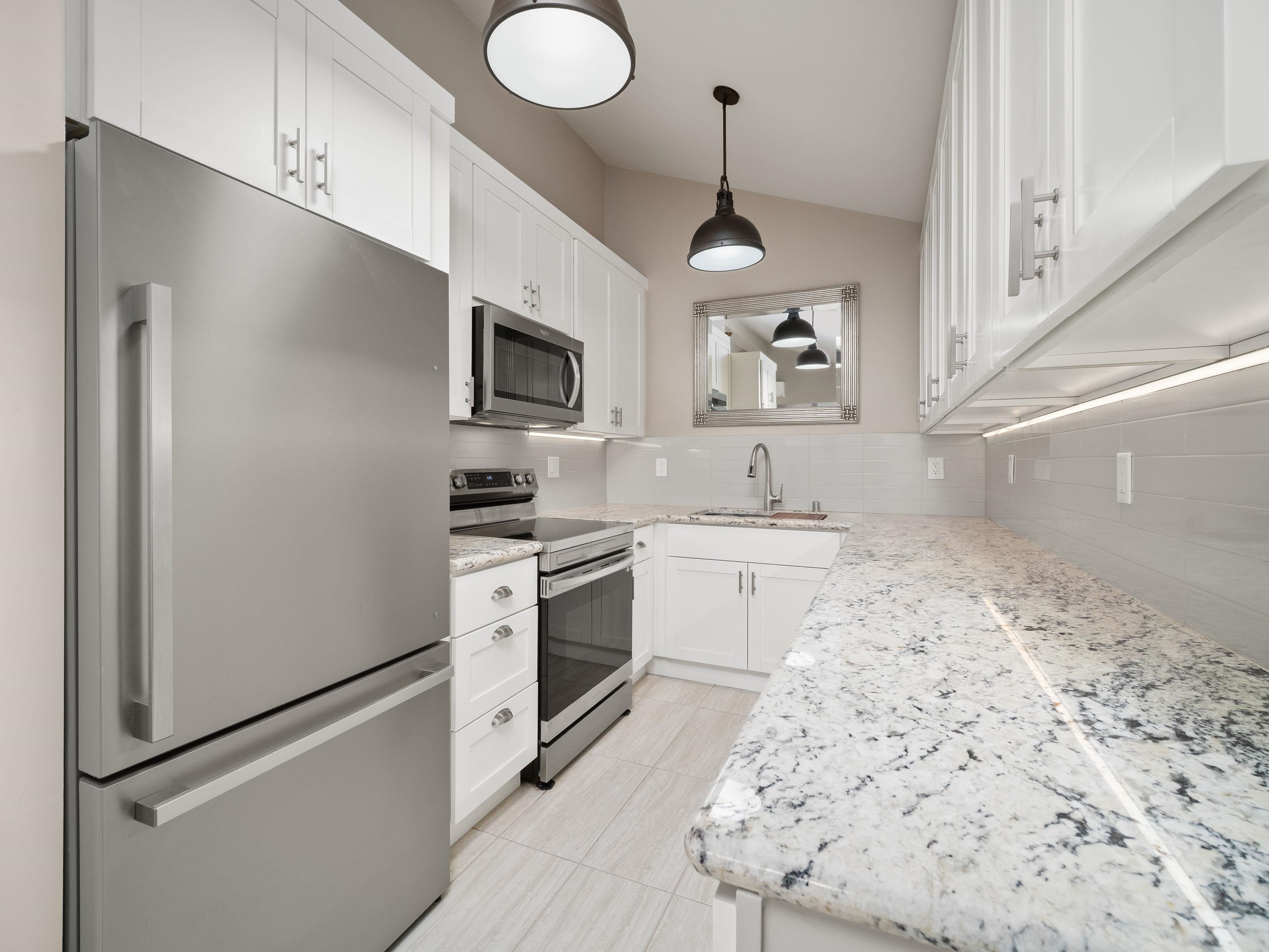 676  Mililani Pl Maui Meadows, Maui Meadows home - photo 6 of 34