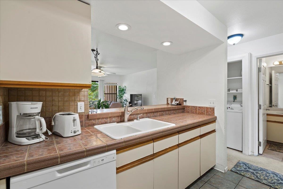 Kihei Bay Vista condo # D111, Kihei, Hawaii - photo 10 of 45