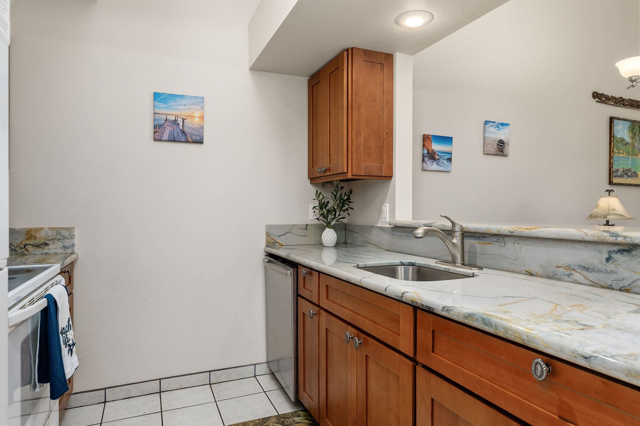 Kihei Bay Vista condo # D-207, Kihei, Hawaii - photo 13 of 36
