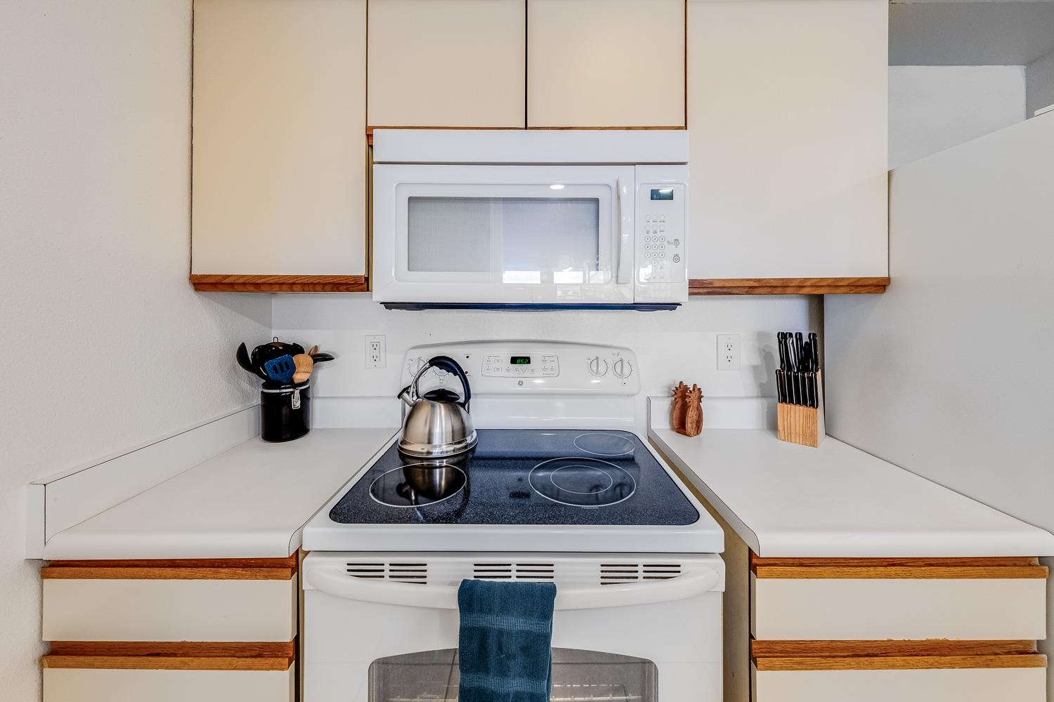 Kihei Bay Vista condo # D208, Kihei, Hawaii - photo 11 of 38