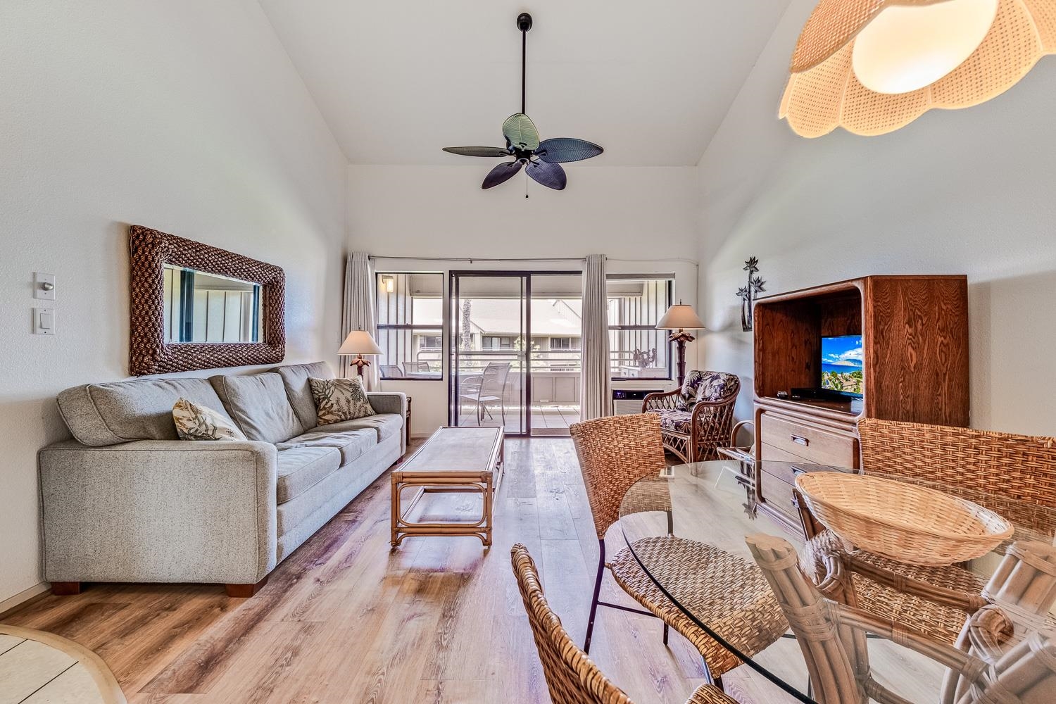 Kihei Bay Vista condo # D208, Kihei, Hawaii - photo 4 of 38