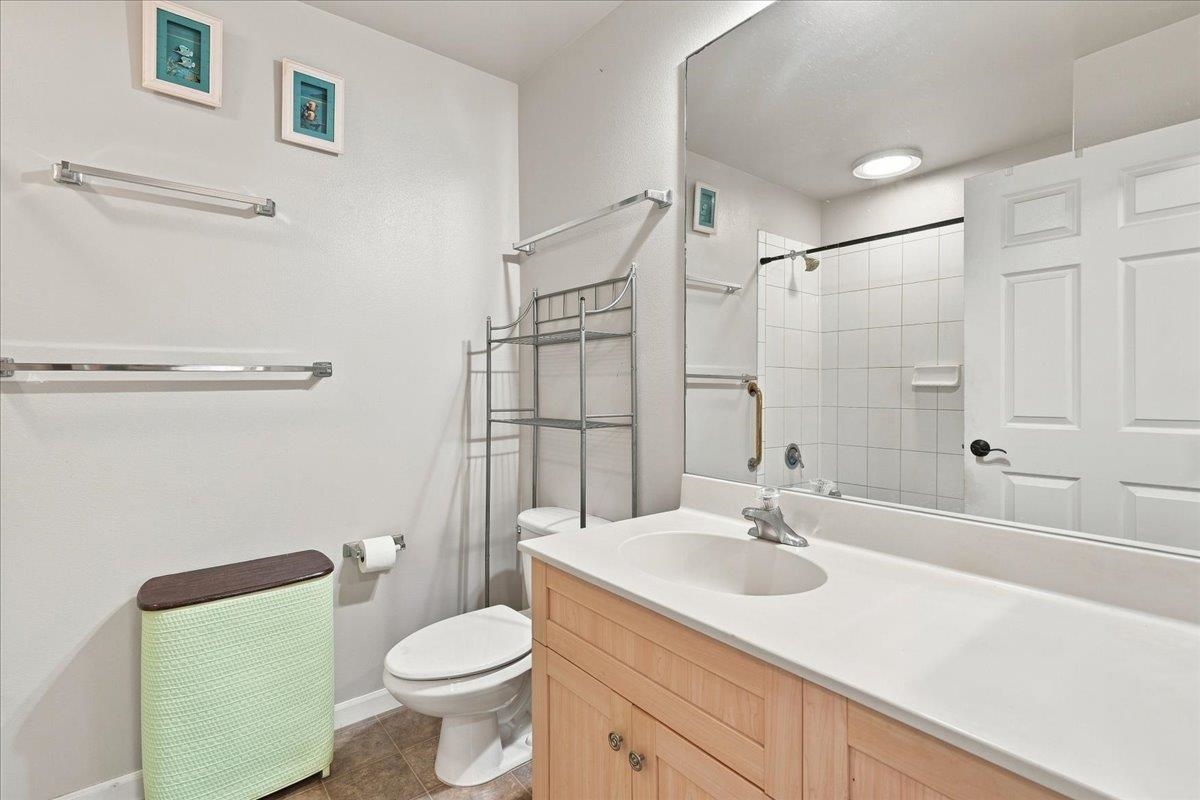 Kehalani Gardens condo # 901, Wailuku, Hawaii - photo 12 of 17