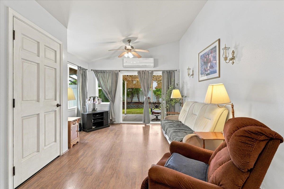 Kehalani Gardens condo # 901, Wailuku, Hawaii - photo 5 of 17