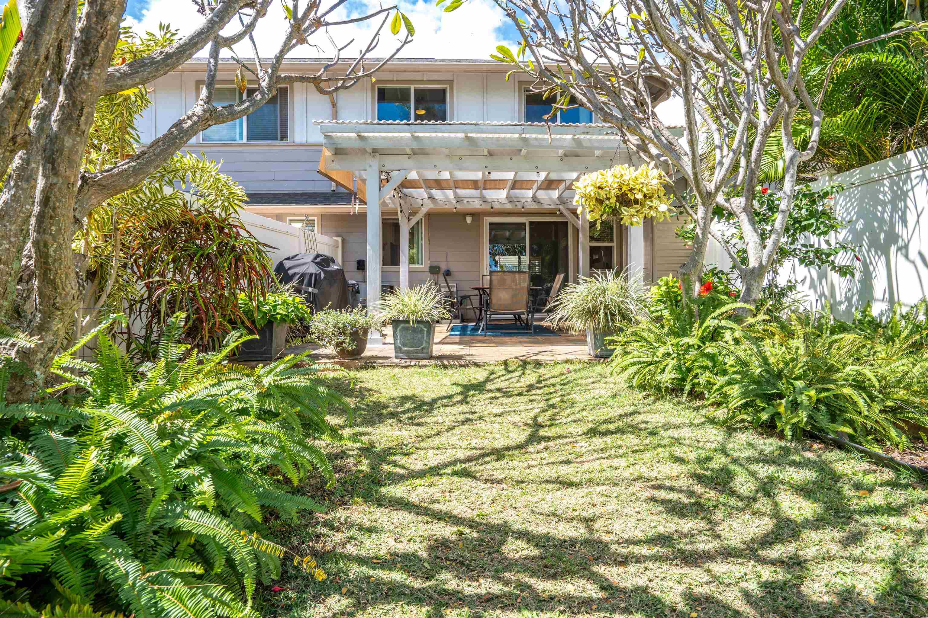 Kehalani Gardens condo # 902, Wailuku, Hawaii - photo 2 of 35