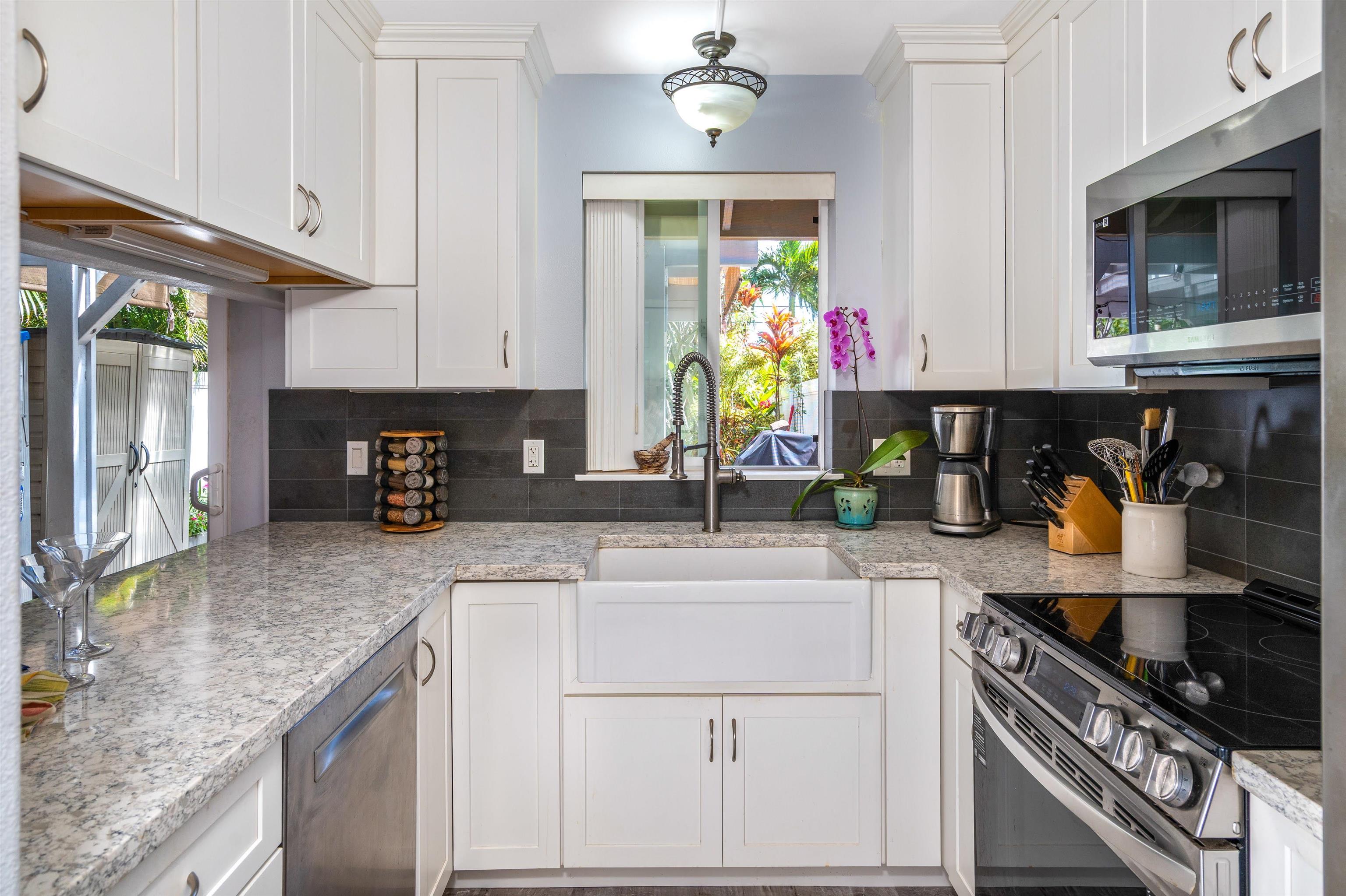 Kehalani Gardens condo # 902, Wailuku, Hawaii - photo 3 of 35