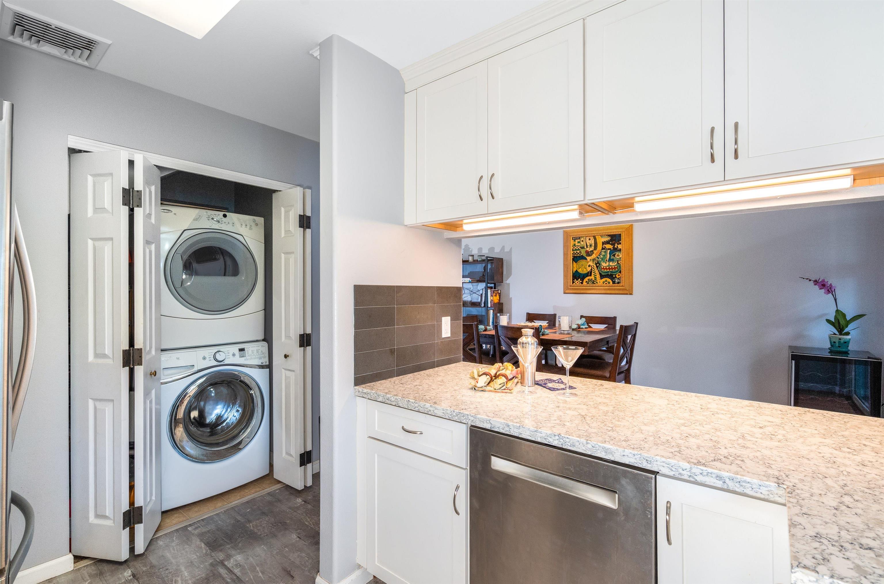 Kehalani Gardens condo # 902, Wailuku, Hawaii - photo 5 of 35