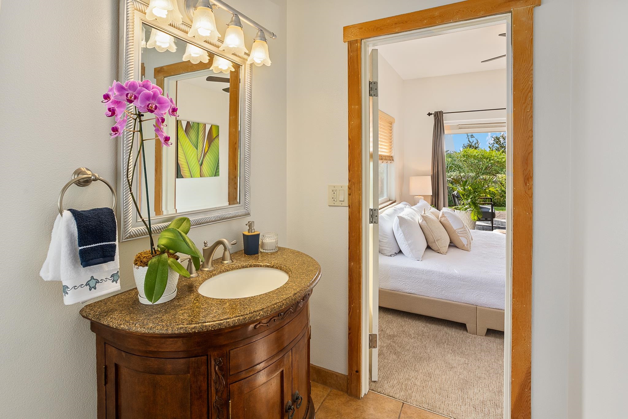 68  Awaiku St Launiupoko, Lahaina home - photo 12 of 34