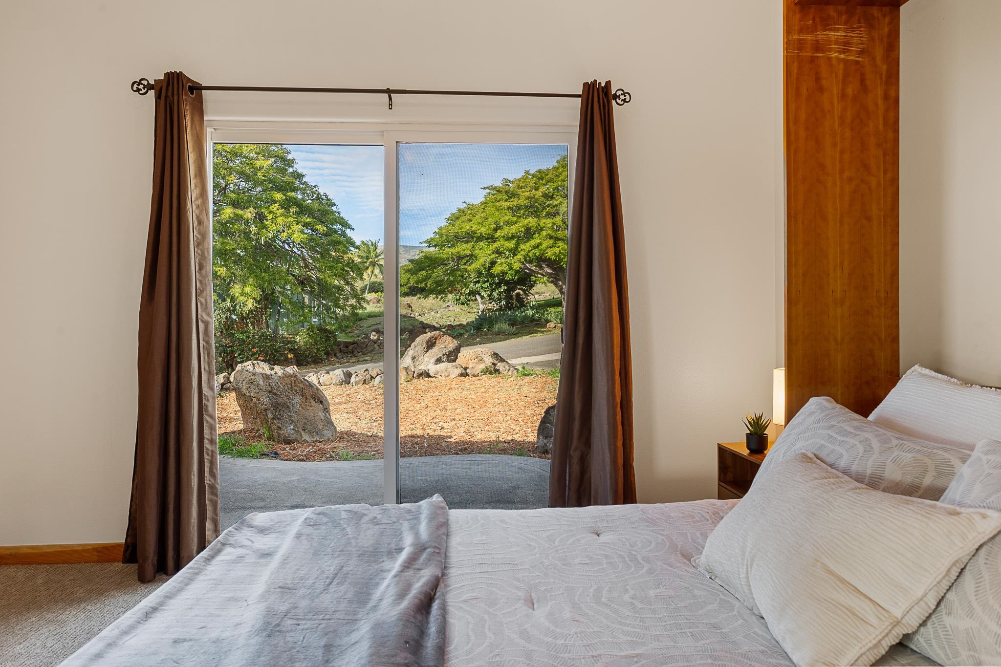 68  Awaiku St Launiupoko, Lahaina home - photo 27 of 33