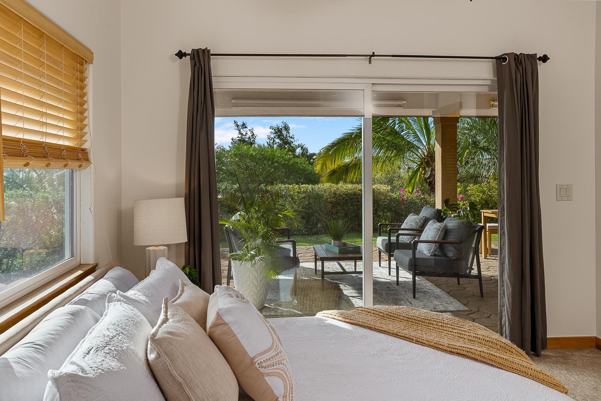 68  Awaiku St Launiupoko, Lahaina home - photo 10 of 34