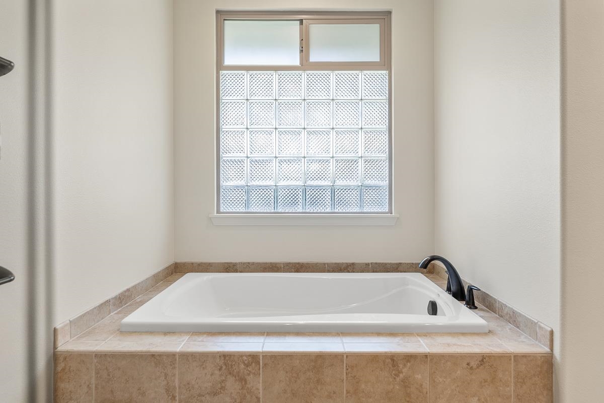 Villas at Kehalani condo # 2703, Wailuku, Hawaii - photo 28 of 49