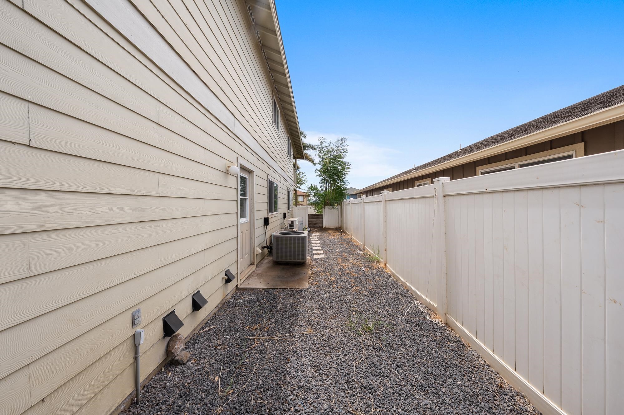 68  Makahakaha Loop Waikapu, Wailuku home - photo 46 of 50