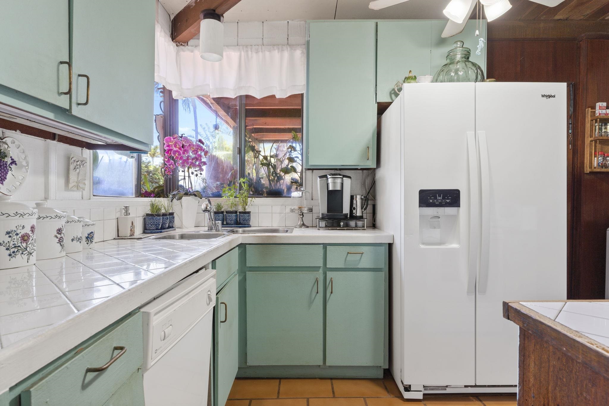 68  Ohukai St N Kihei, Kihei home - photo 13 of 30