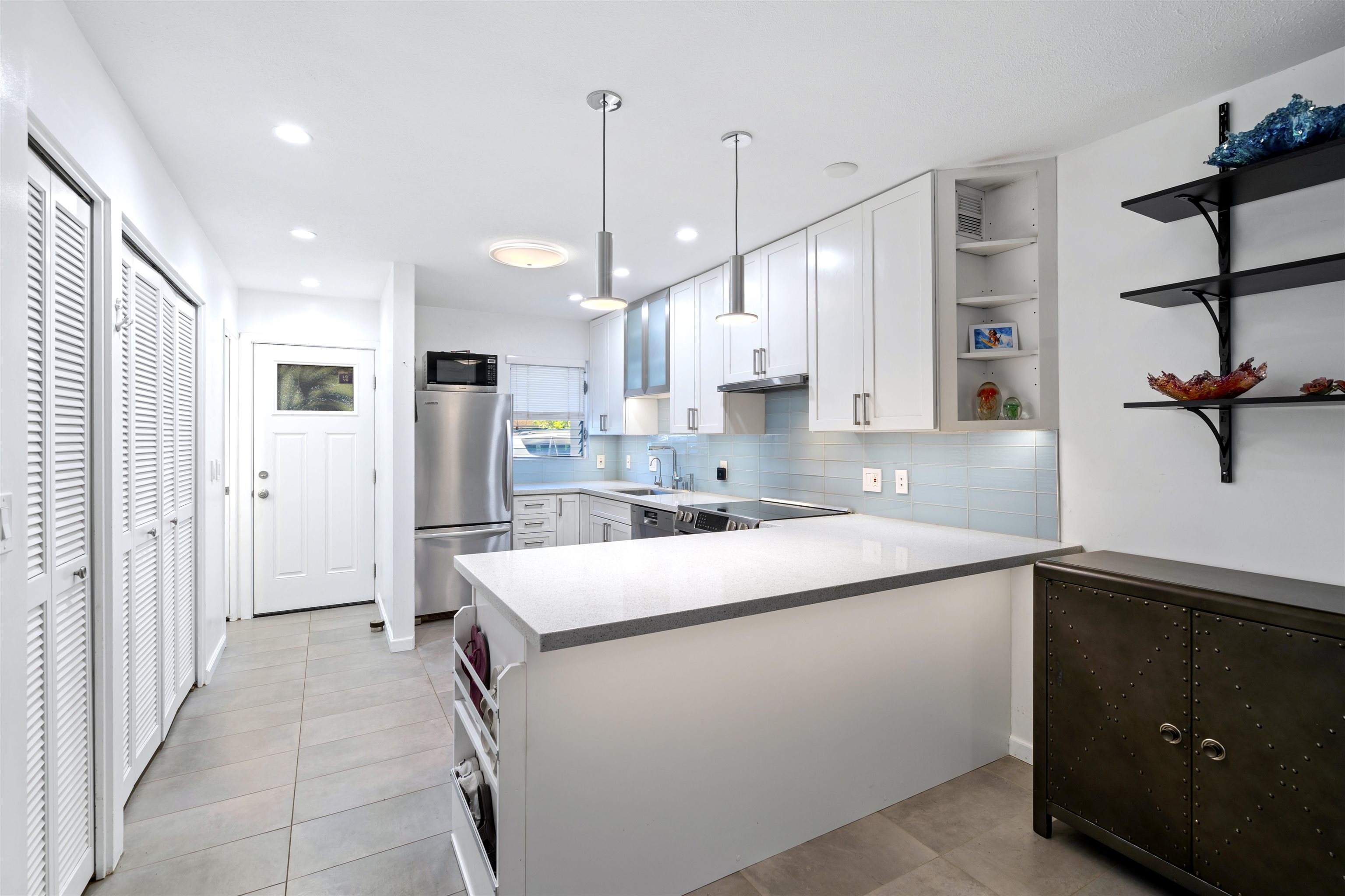 White Sea Terrace condo # 5, Kihei, Hawaii - photo 12 of 38