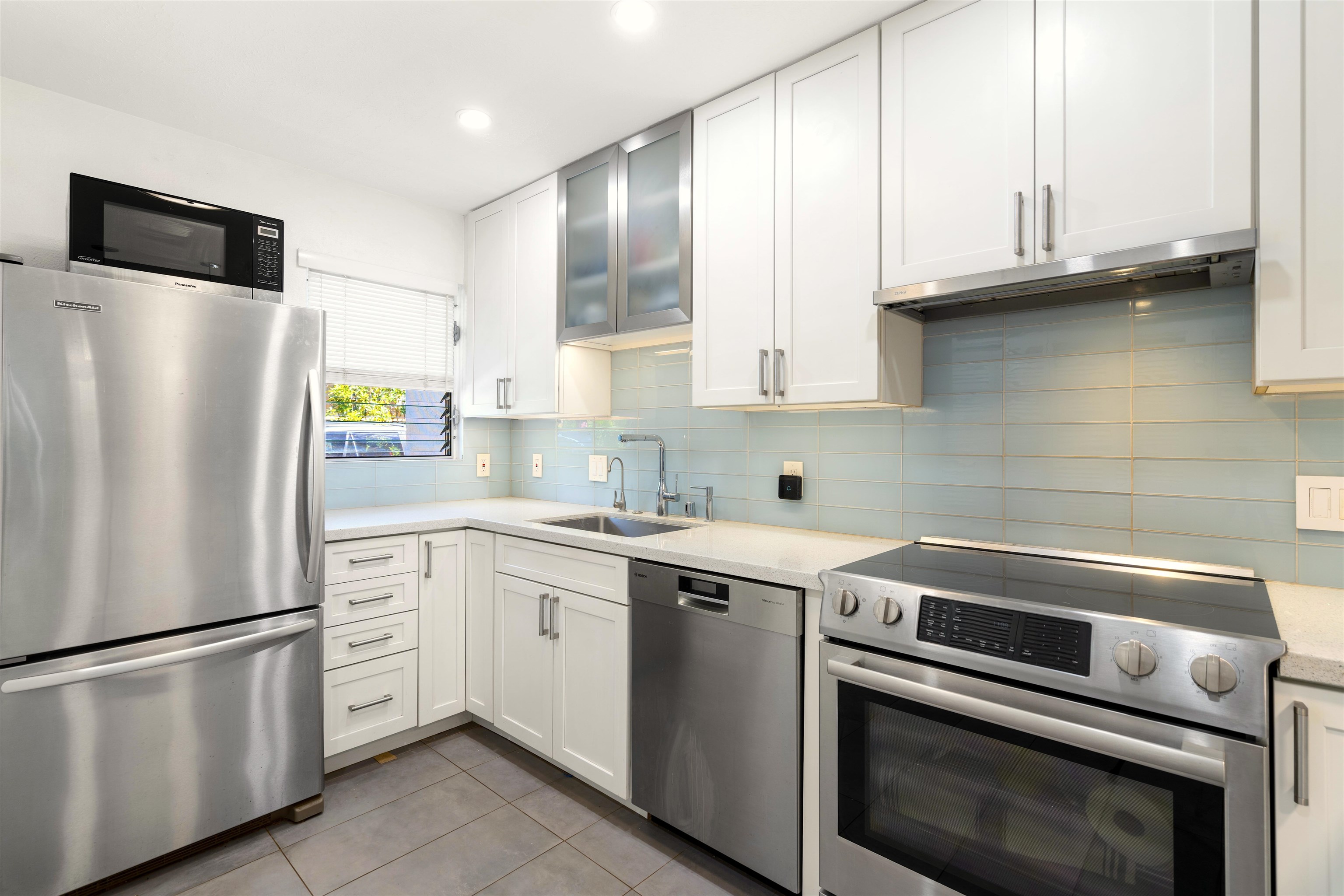 White Sea Terrace condo # 5, Kihei, Hawaii - photo 2 of 16