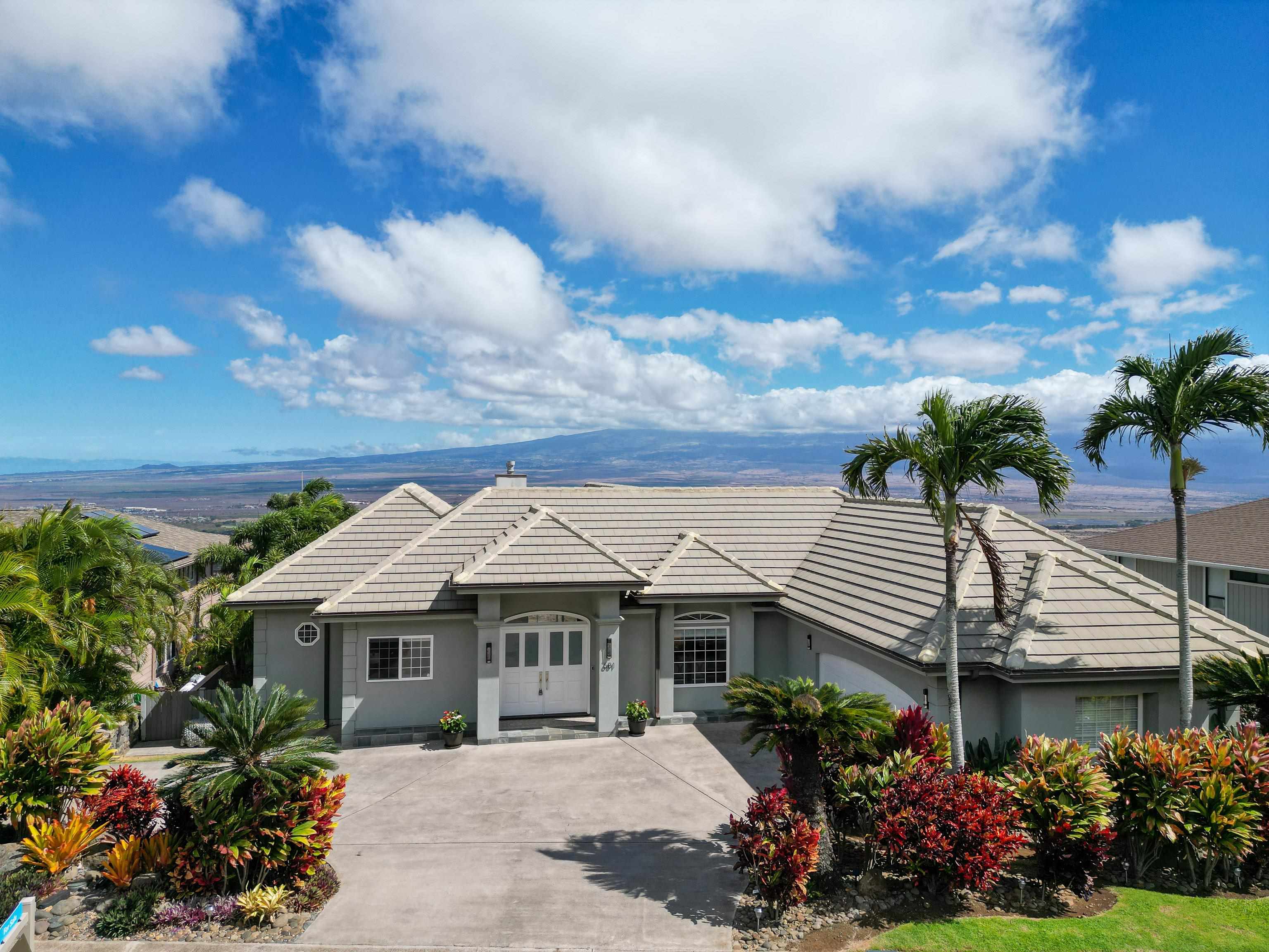 681  Alu Rd Wailuku Heights, Wailuku home - photo 22 of 50