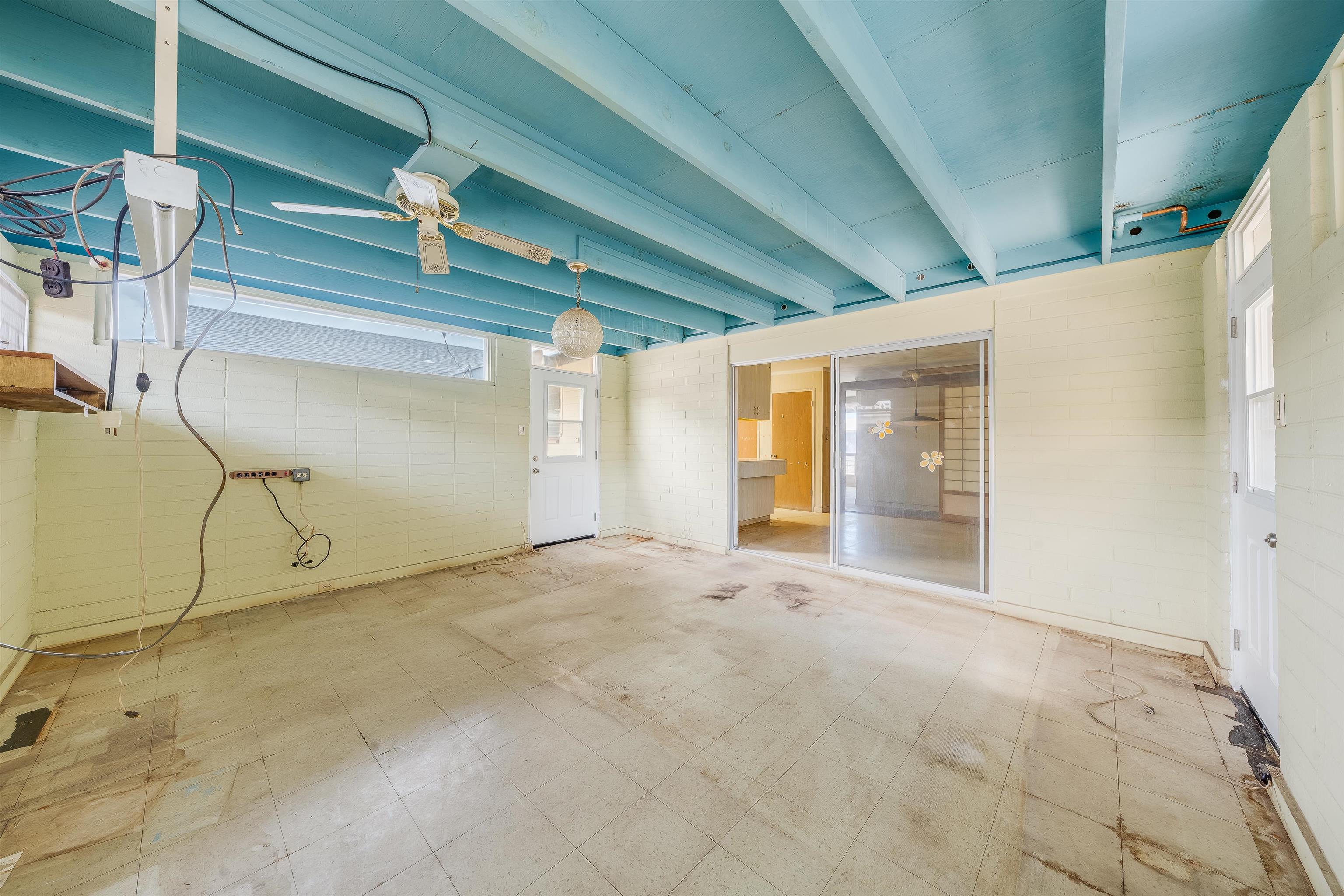 681  Molokai Akau St , Kahului home - photo 20 of 30