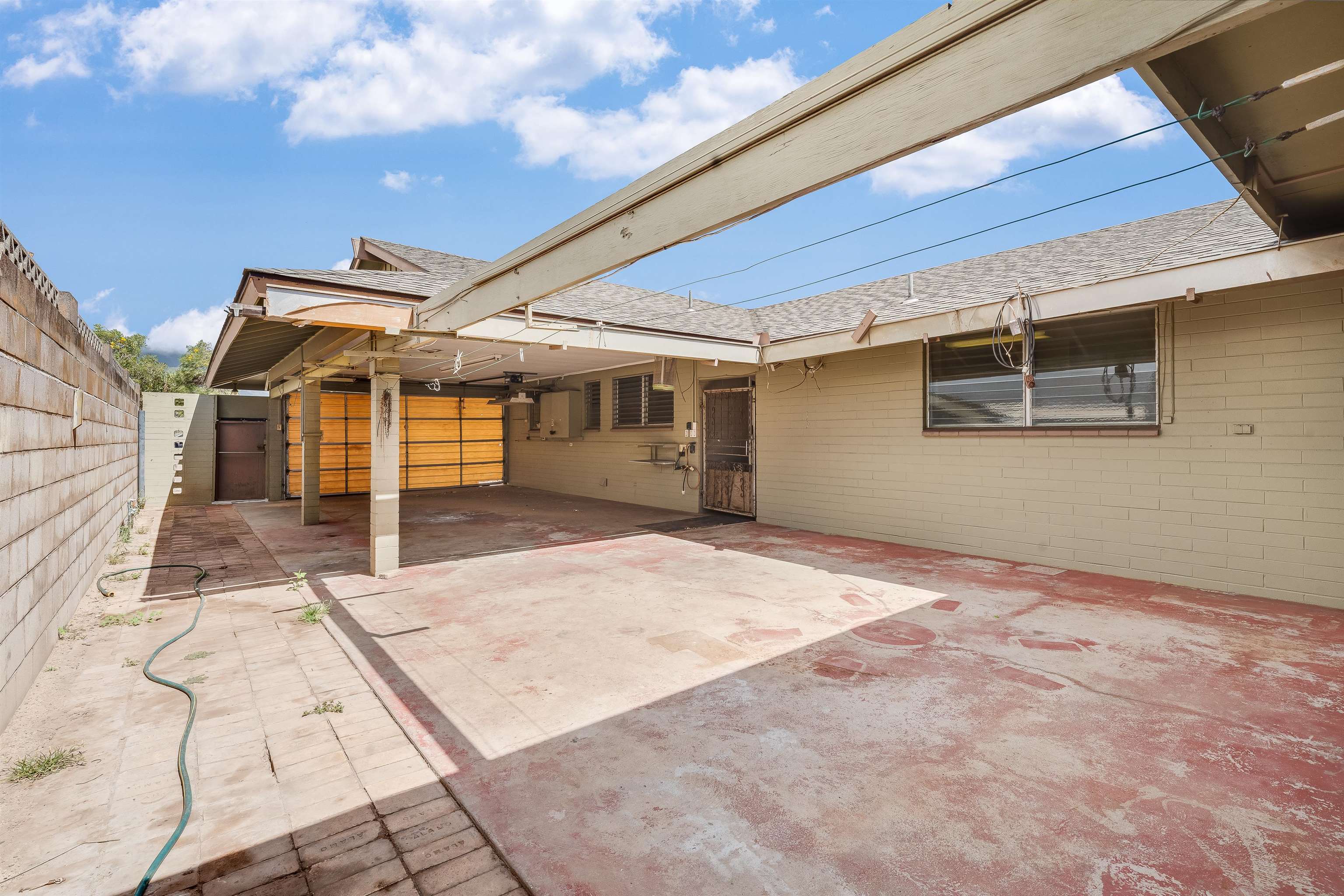 681  Molokai Akau St , Kahului home - photo 24 of 30