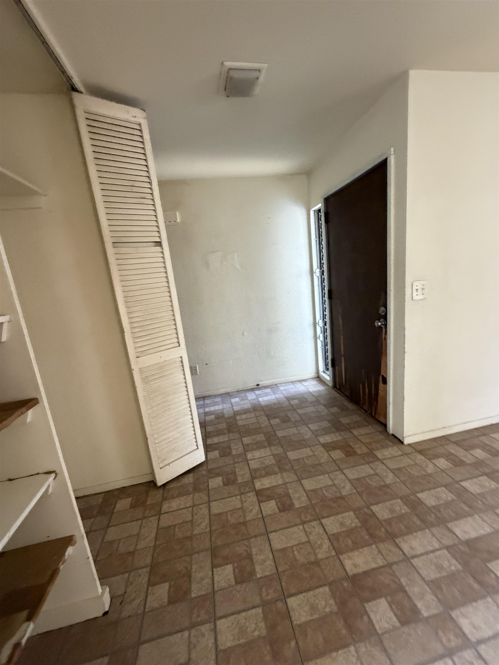 684  Kaulu Pl , Kahului home - photo 8 of 18