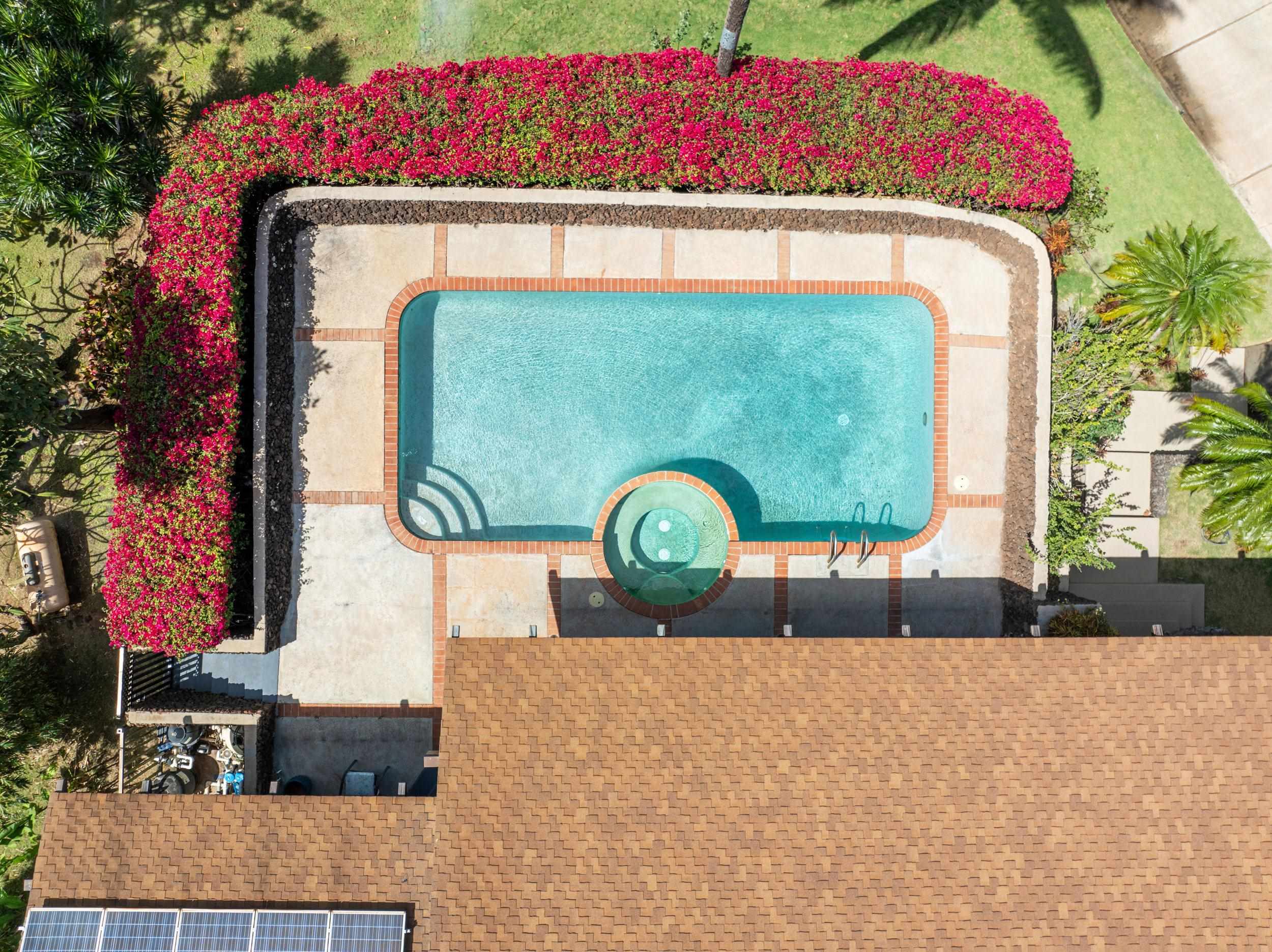 69  Halelo St , Kaanapali home - photo 3 of 25