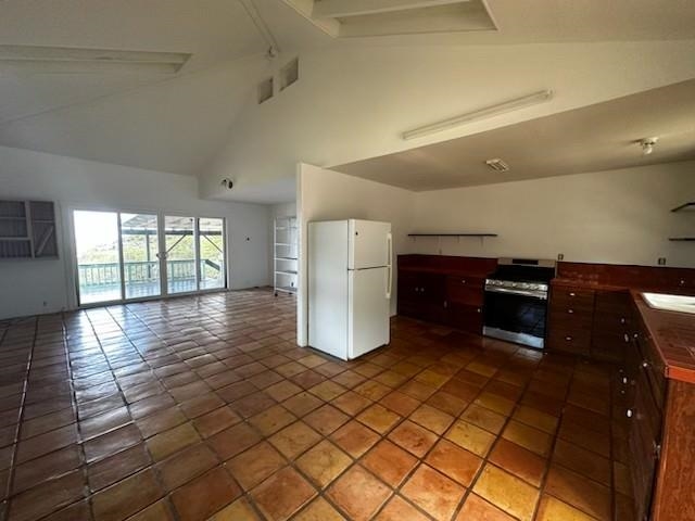 6925  Kamehameha V Hwy Keawa Nui, Molokai home - photo 12 of 33