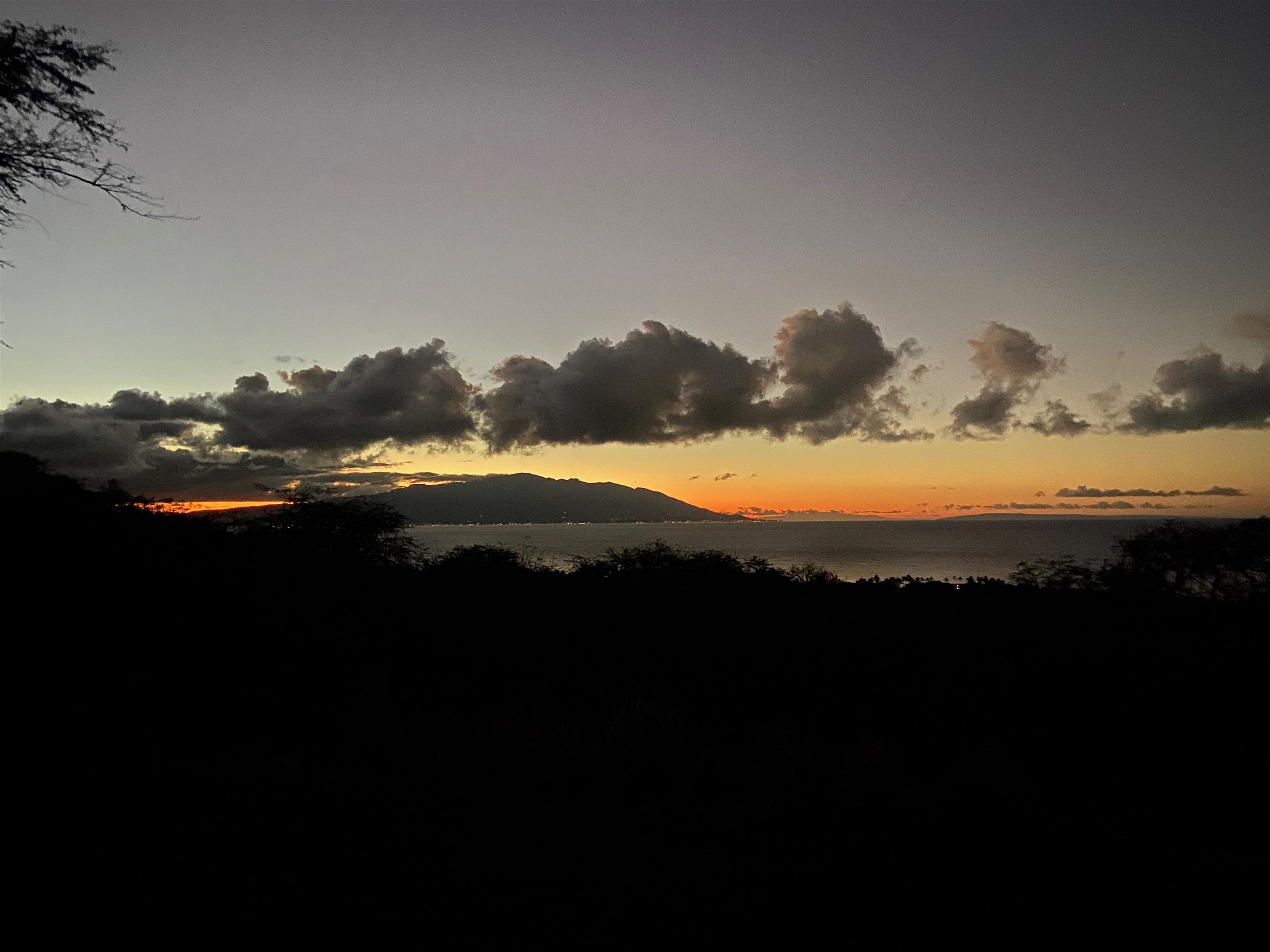 6925  Kamehameha V Hwy Keawa Nui, Molokai home - photo 3 of 33